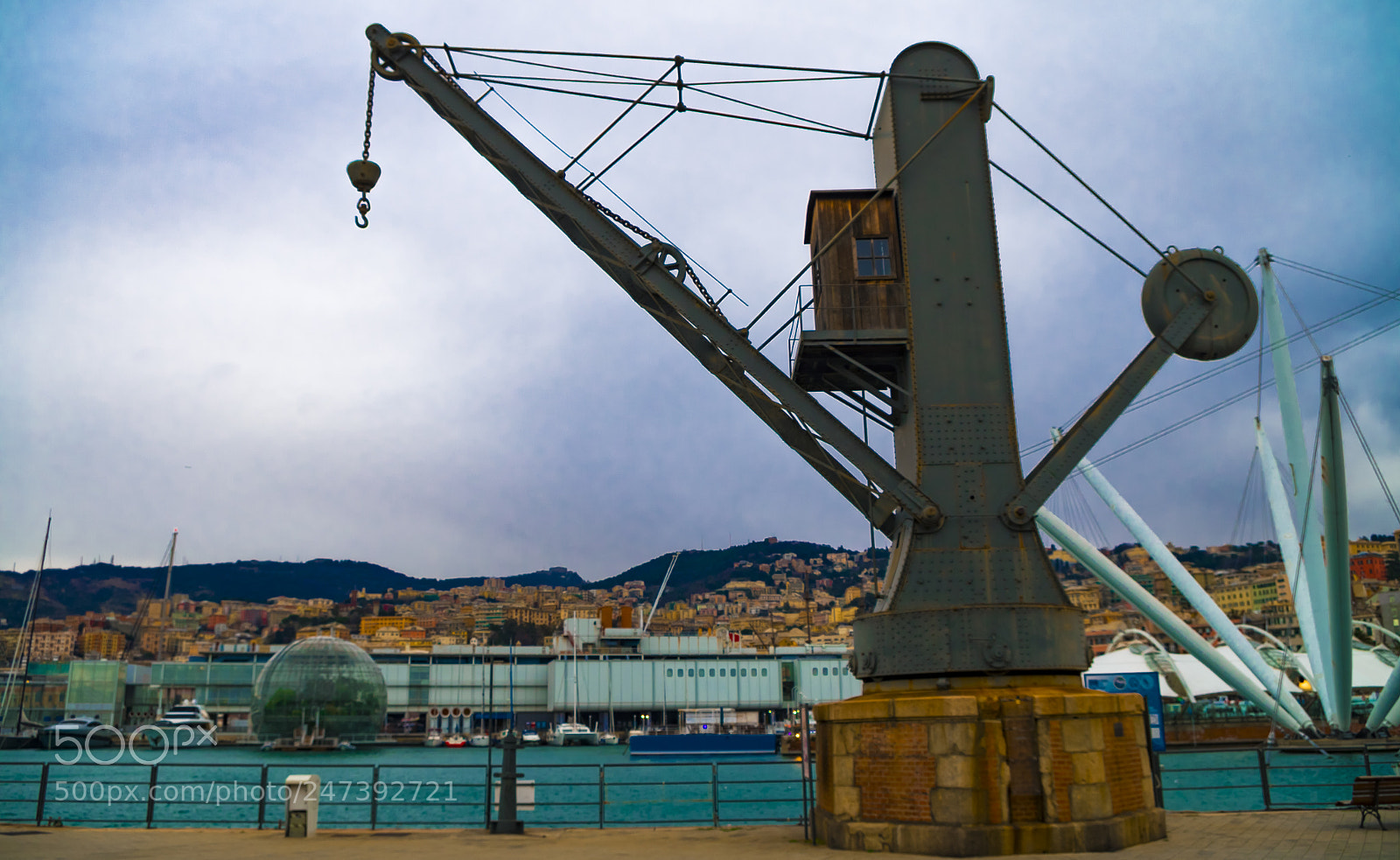 Pentax K-50 sample photo. Dock of genoa photography