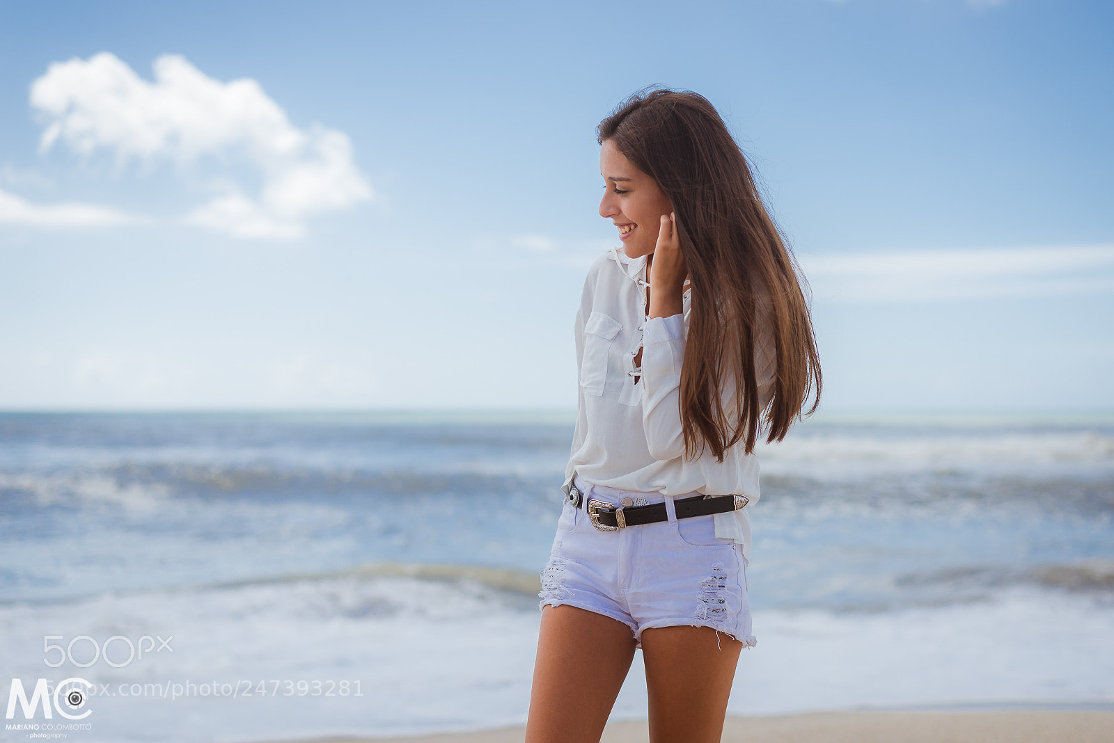 Nikon D610 sample photo. Enjoying the beach photography