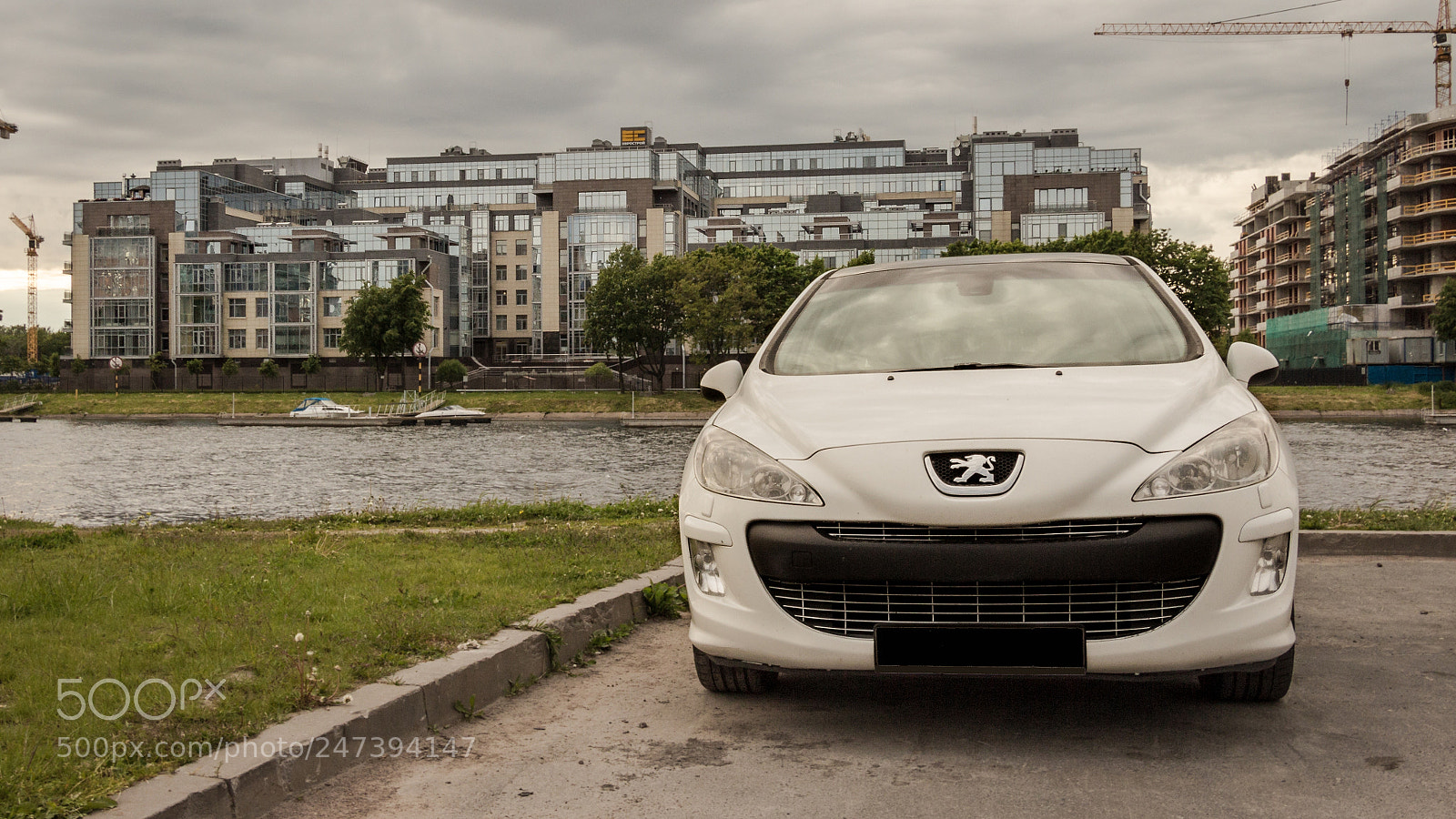 Canon EOS 650D (EOS Rebel T4i / EOS Kiss X6i) sample photo. Peugeot 308 photography