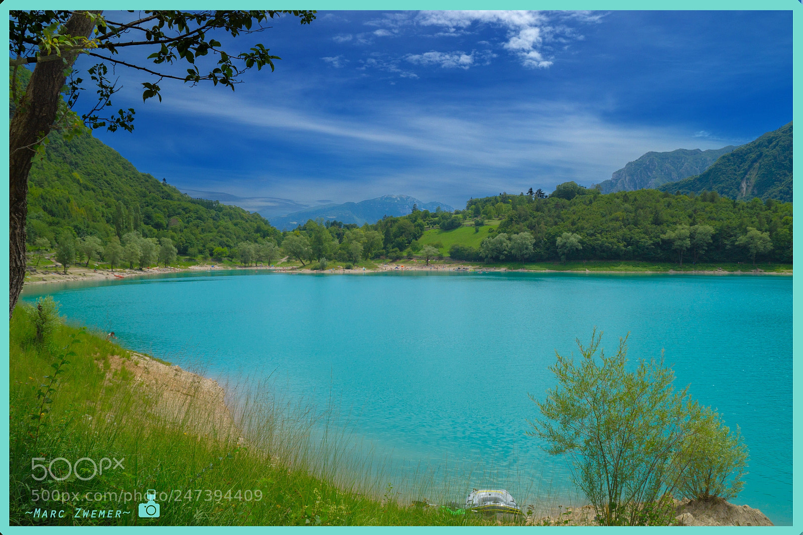 Sony SLT-A58 sample photo. Blue water at the photography