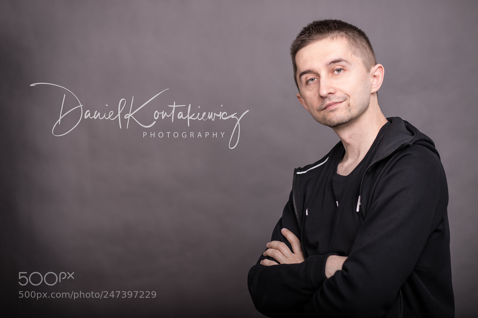 Canon EOS 6D Mark II sample photo. Self-portrait photography