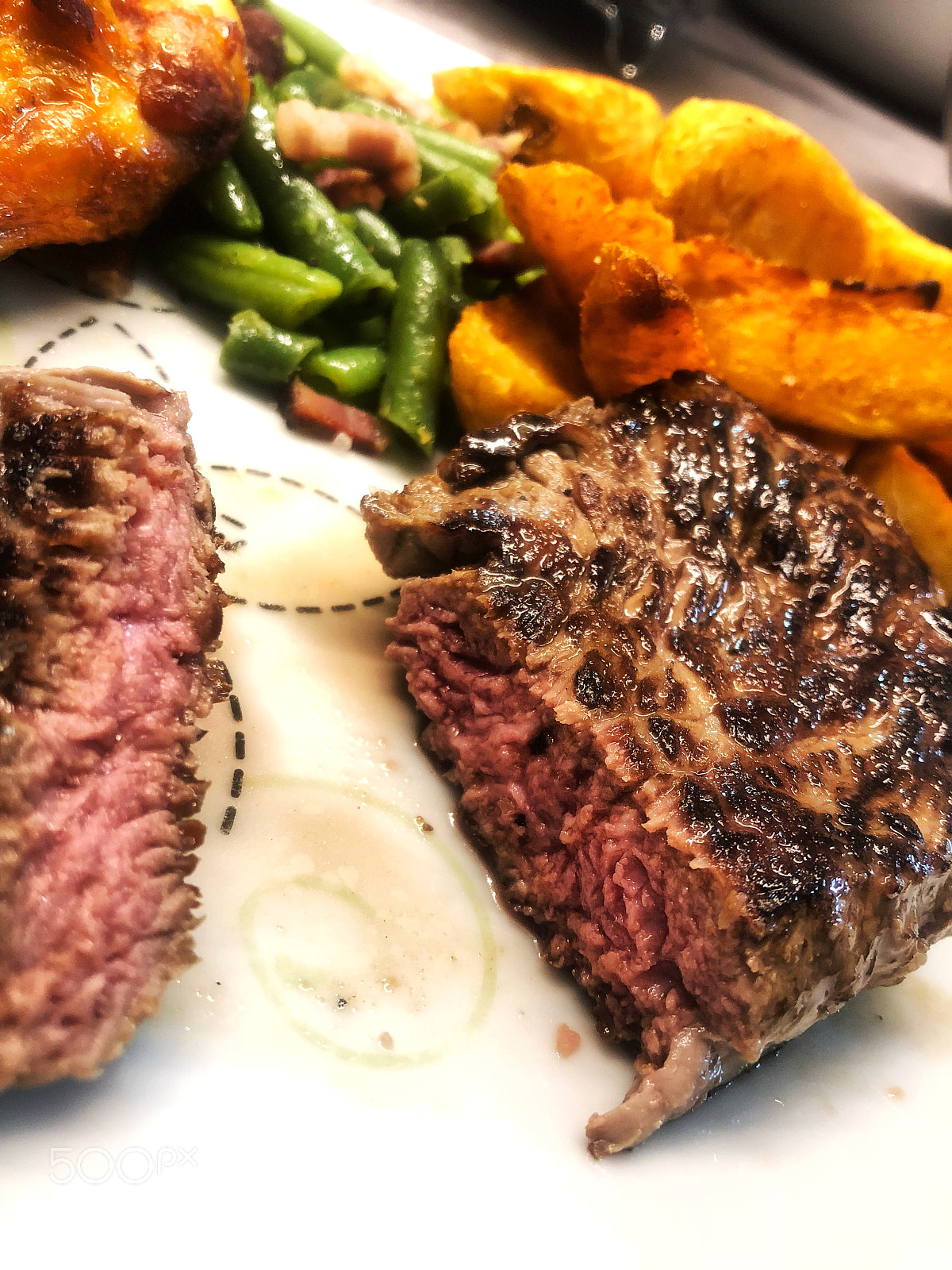 Apple iPhone X sample photo. Dinner photography