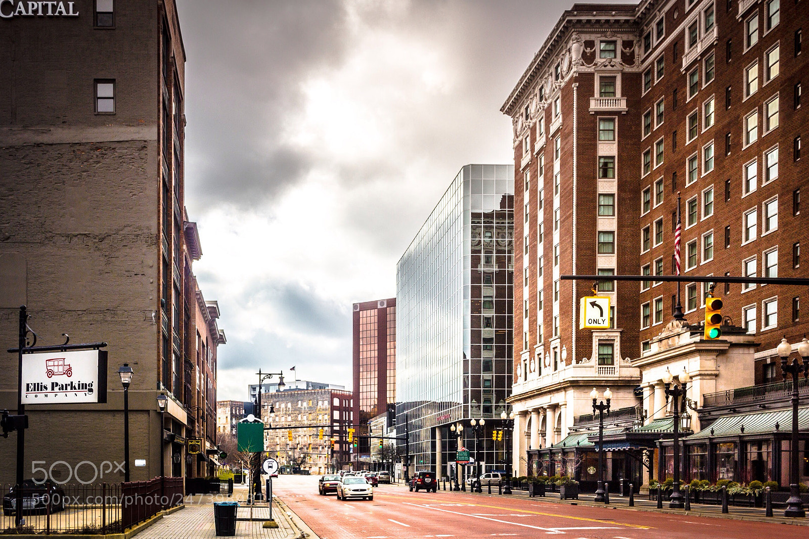 Canon EOS 60D sample photo. Sunday morning, downtown grand photography
