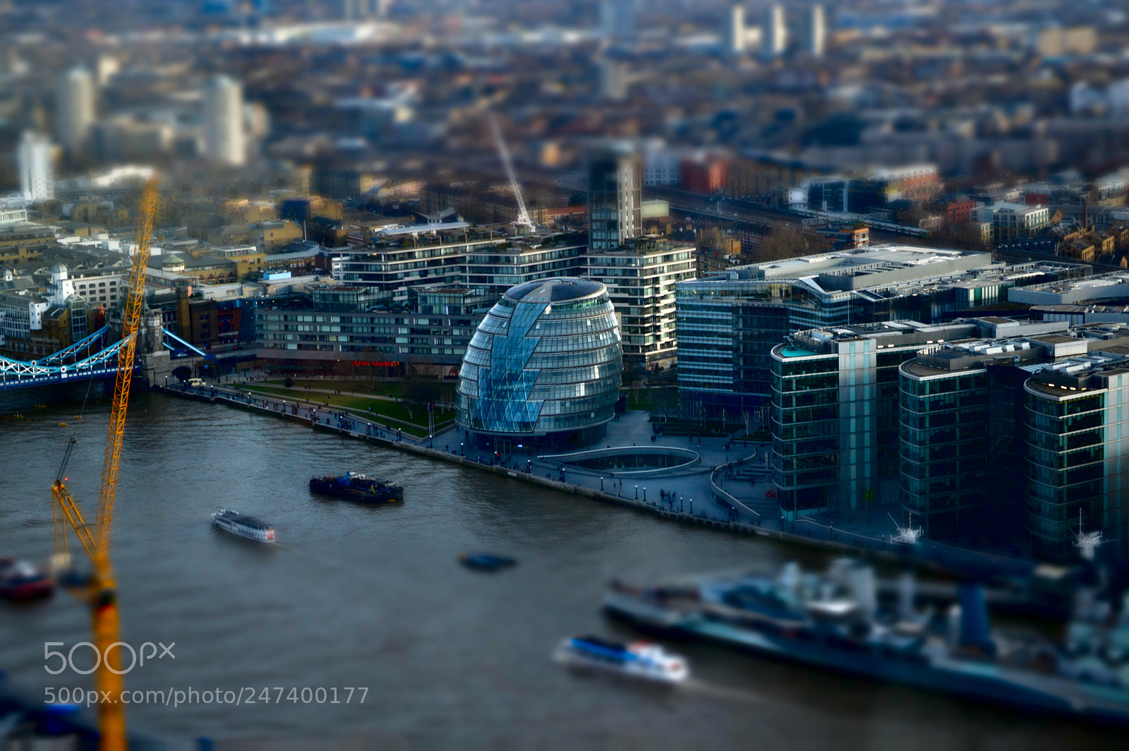 Nikon D3200 sample photo. London city hall photography