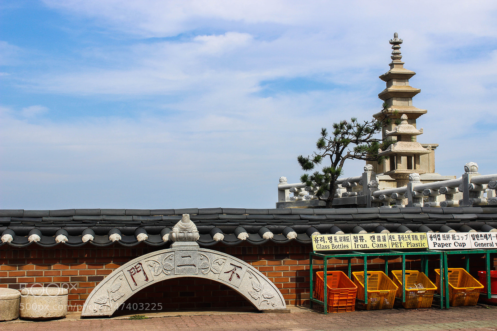 Canon EOS 600D (Rebel EOS T3i / EOS Kiss X5) sample photo. Haedong yonngungsa 2 photography