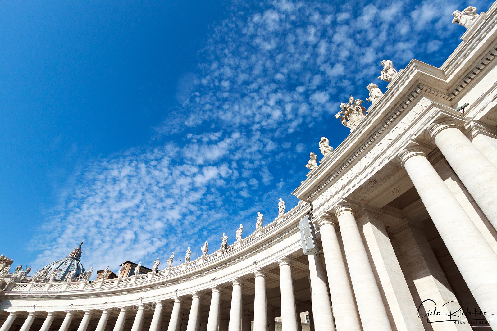 Canon EOS 500D (EOS Rebel T1i / EOS Kiss X3) sample photo. St. peter's basilica photography