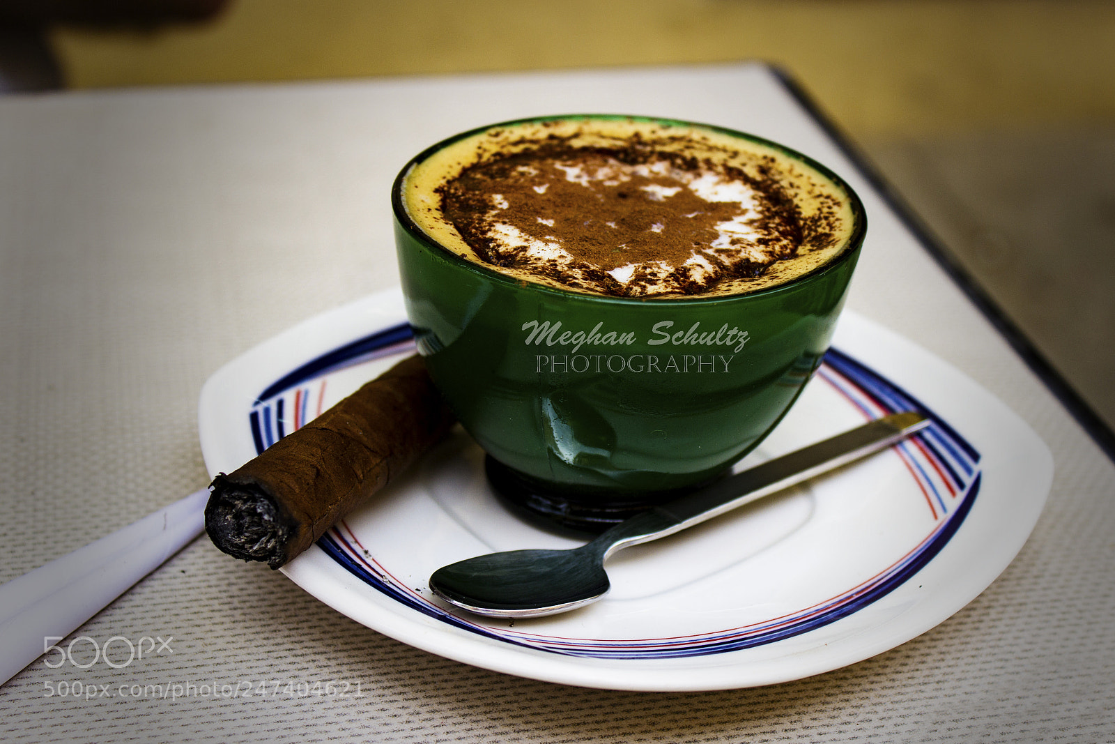 Canon EOS 600D (Rebel EOS T3i / EOS Kiss X5) sample photo. Cigars and coffee photography