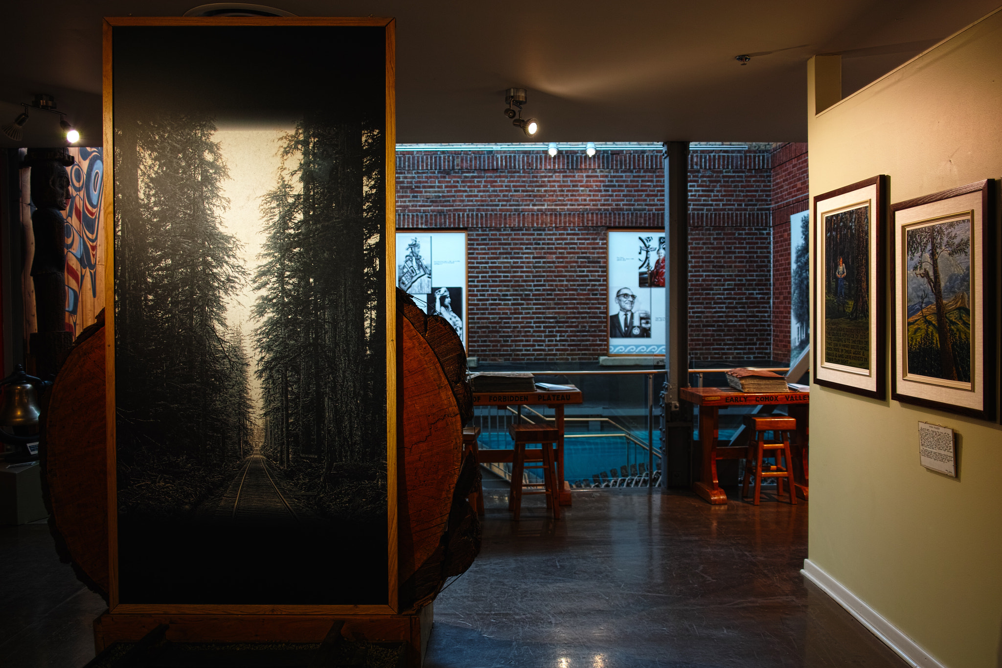 Sigma DP1 Merrill sample photo. Museum photography