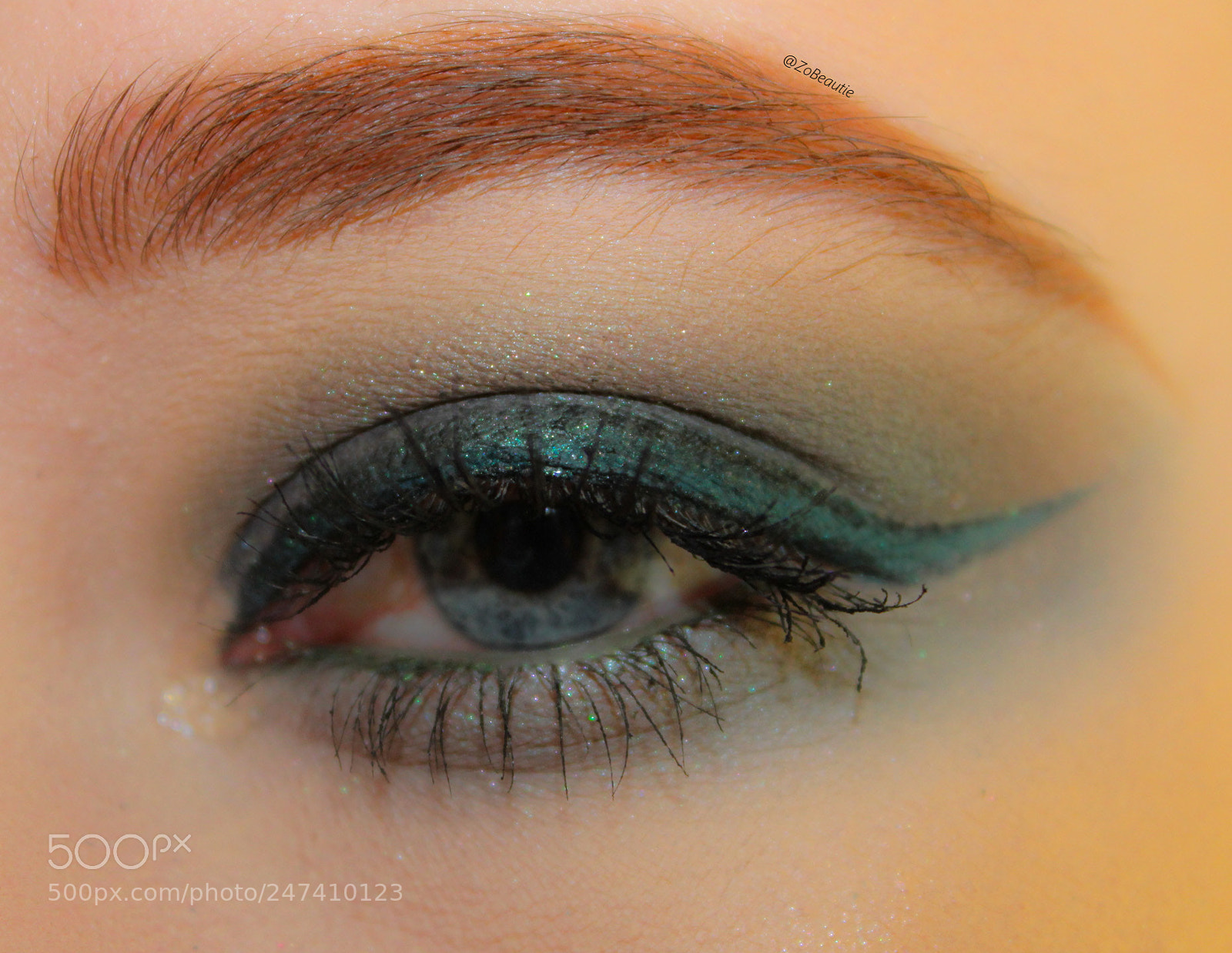 Canon EOS 1200D (EOS Rebel T5 / EOS Kiss X70 / EOS Hi) sample photo. Siren eye photography