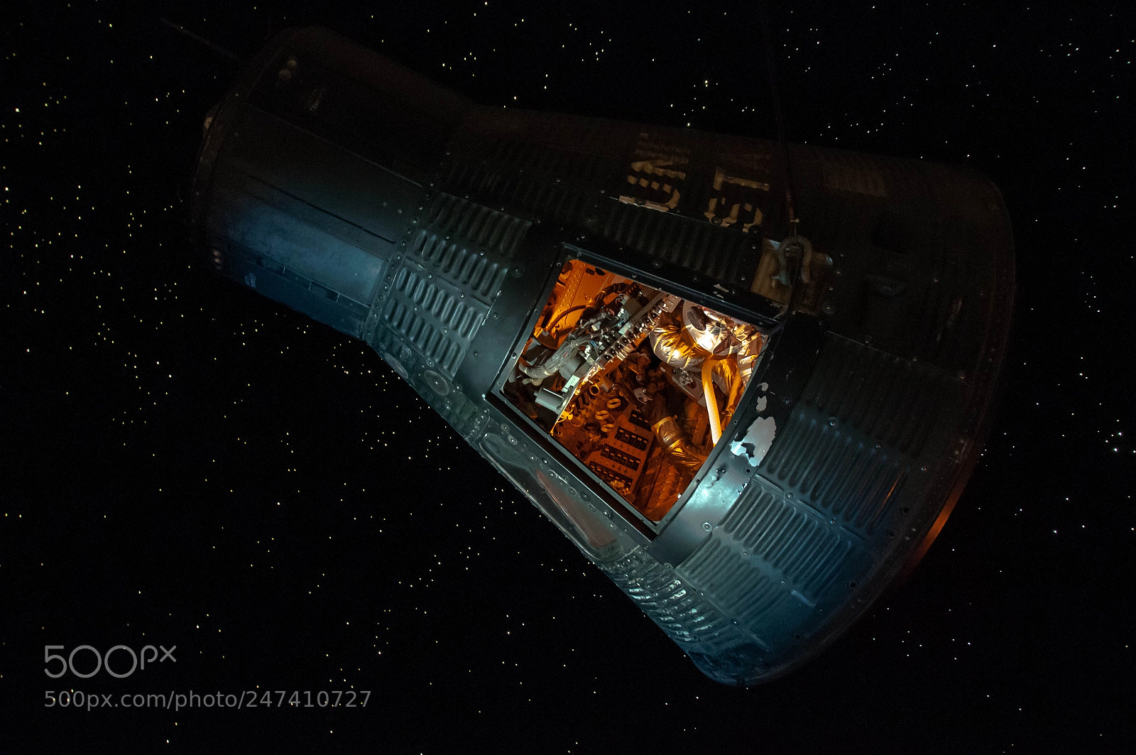 Nikon D300 sample photo. Mercury capsule photography