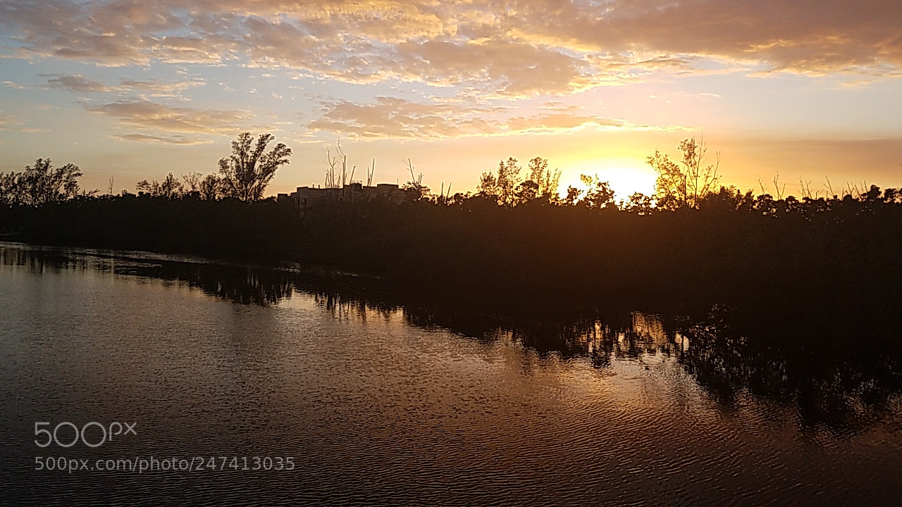 Samsung Galaxy S7 Edge sample photo. Gordon river bike sunset photography
