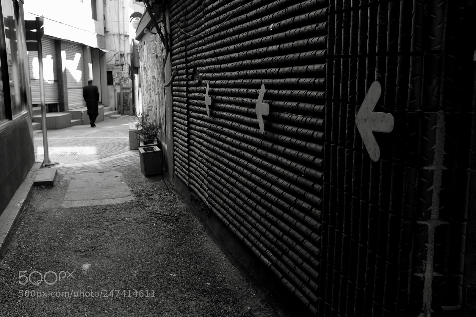 Fujifilm X100F sample photo. Street snap photography