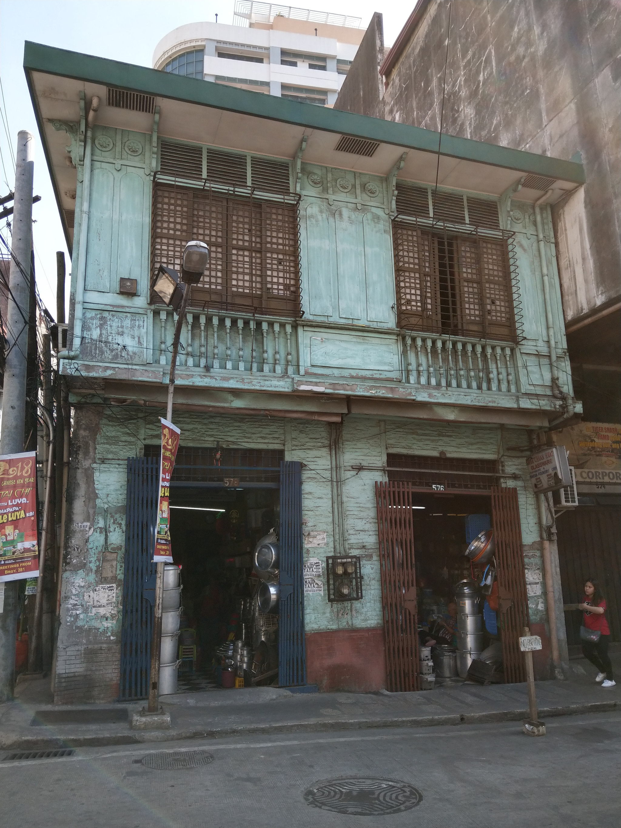 HTC U11+ sample photo. Santo cristo, binondo, manila chinatown photography