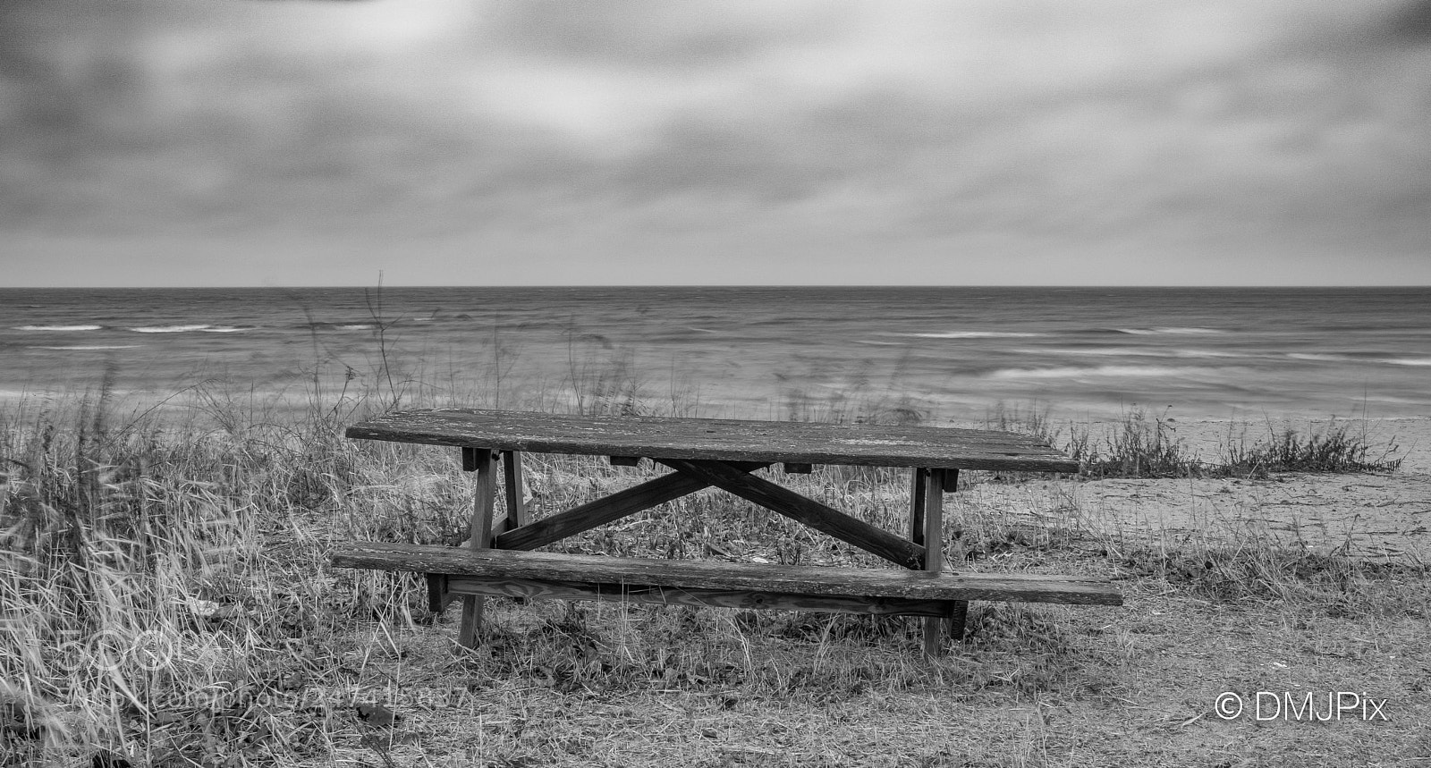 Fujifilm X-T2 sample photo. Weathered picnic table on photography