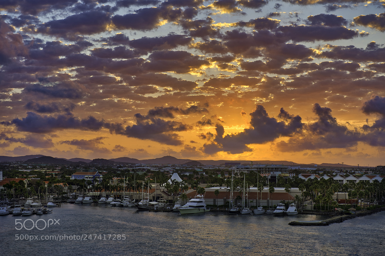 Nikon D810 sample photo. Sunrise over aruba photography