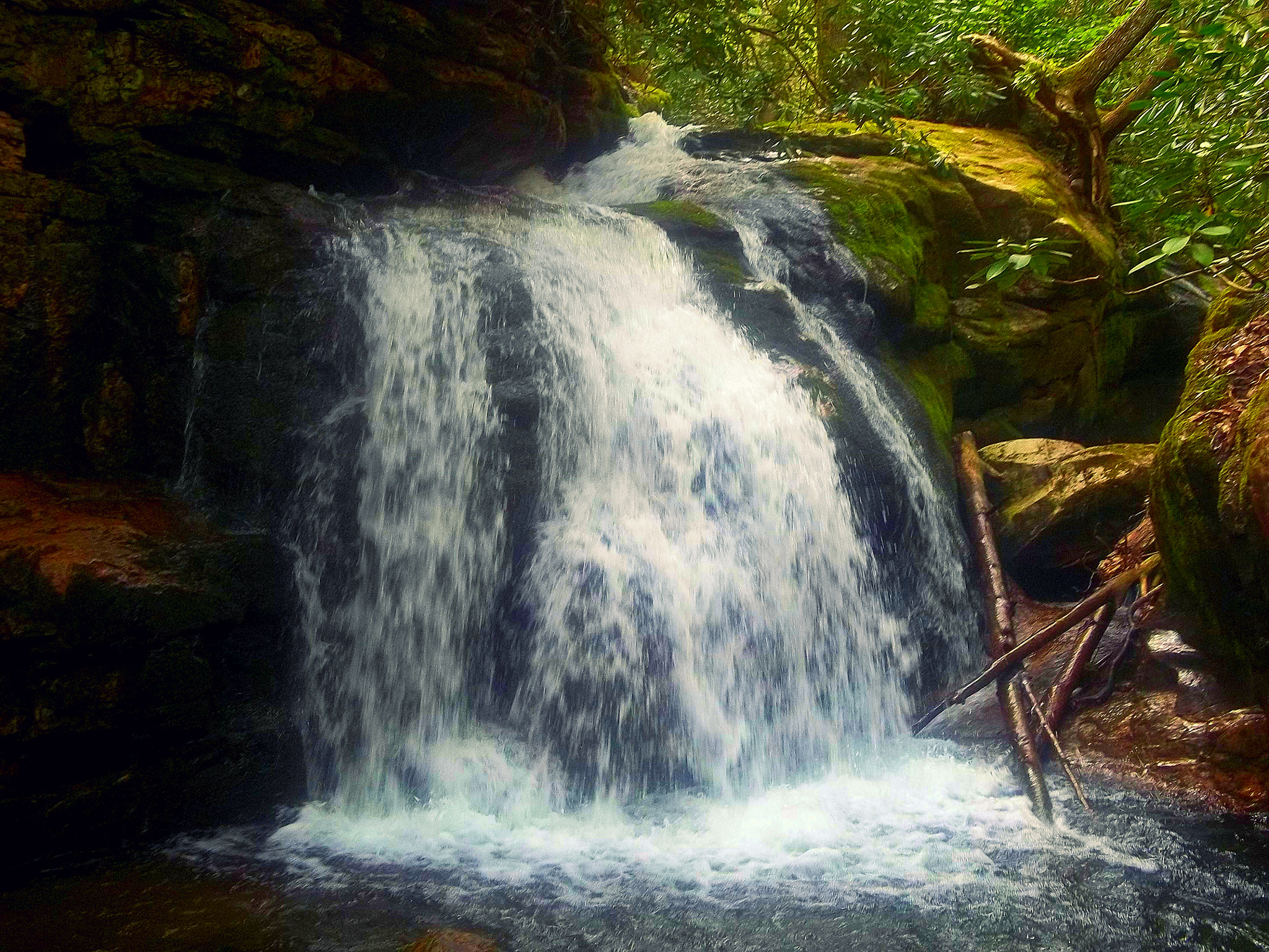 Kodak EASYSHARE C183 DIGITAL CAMERA sample photo. Waterfall photography