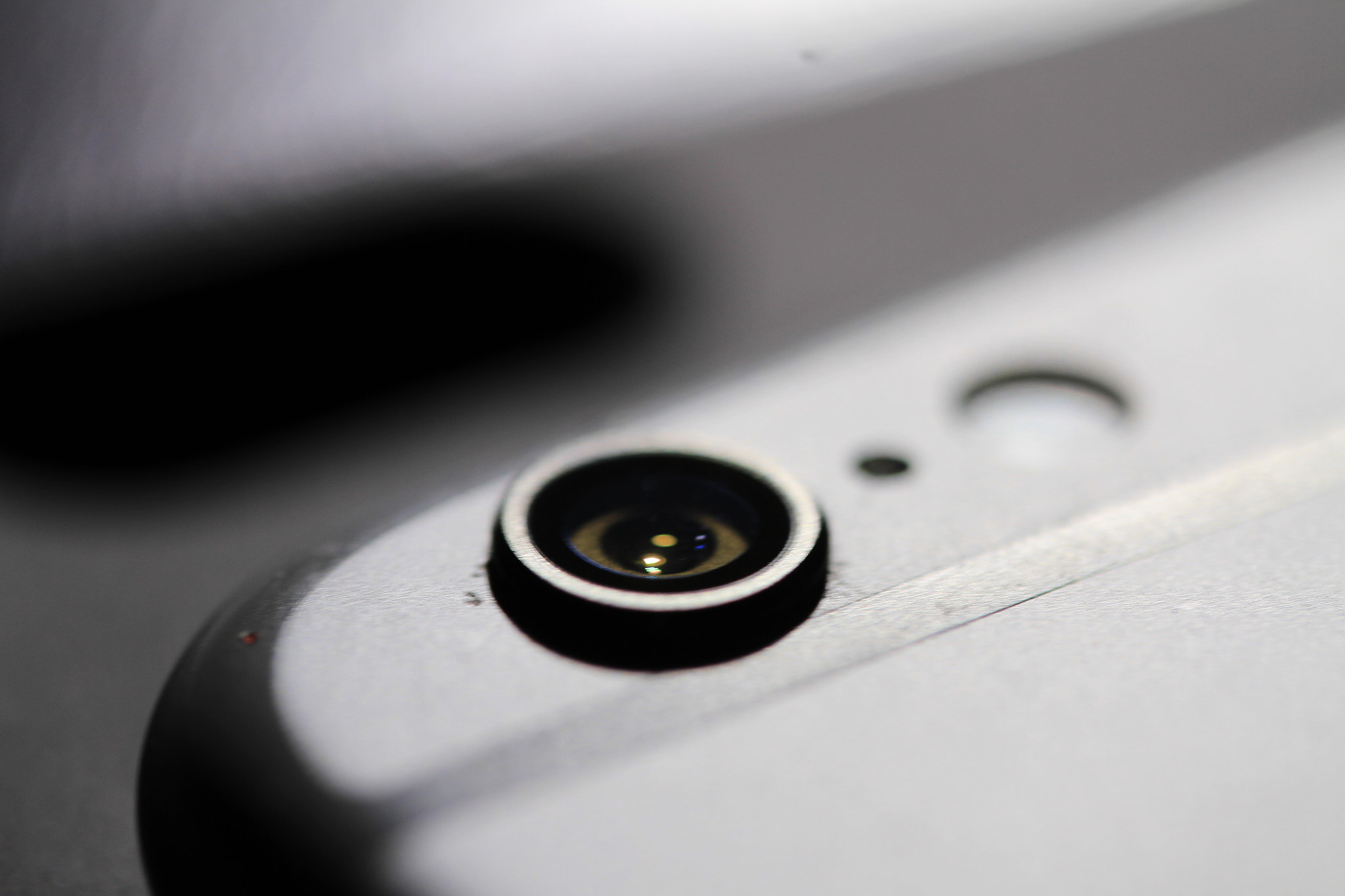 Canon EF-S 60mm F2.8 Macro USM sample photo. Phone camera photography