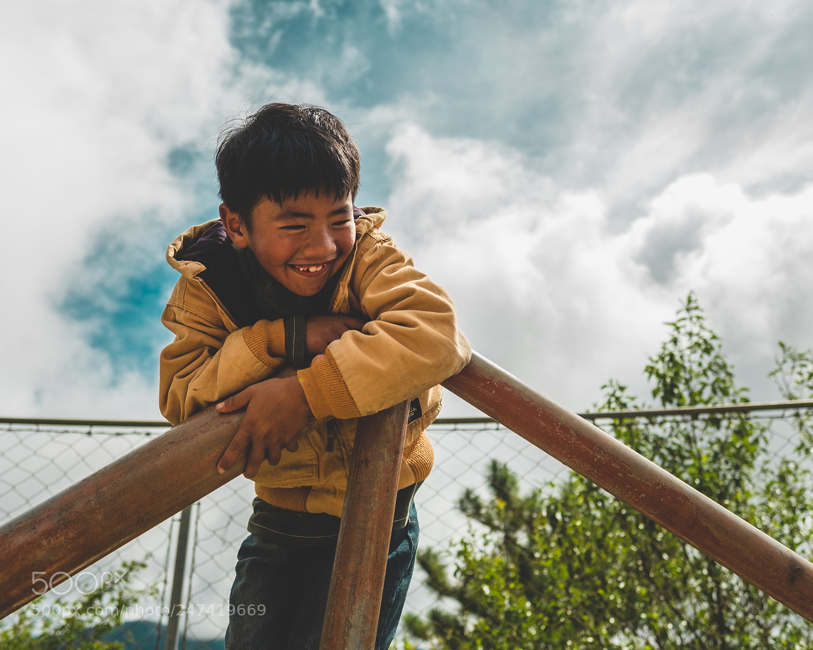 Fujifilm X-T10 sample photo. Playing with the kids photography