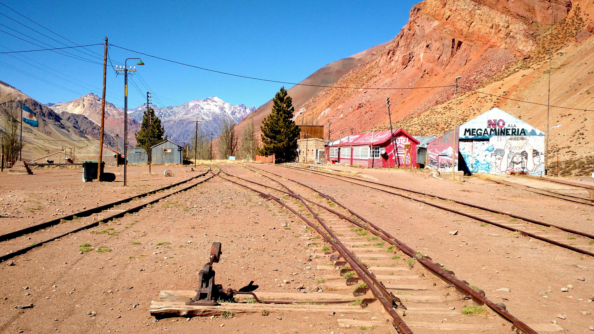 Motorola Moto X (2nd Gen) sample photo. Rail switch photography