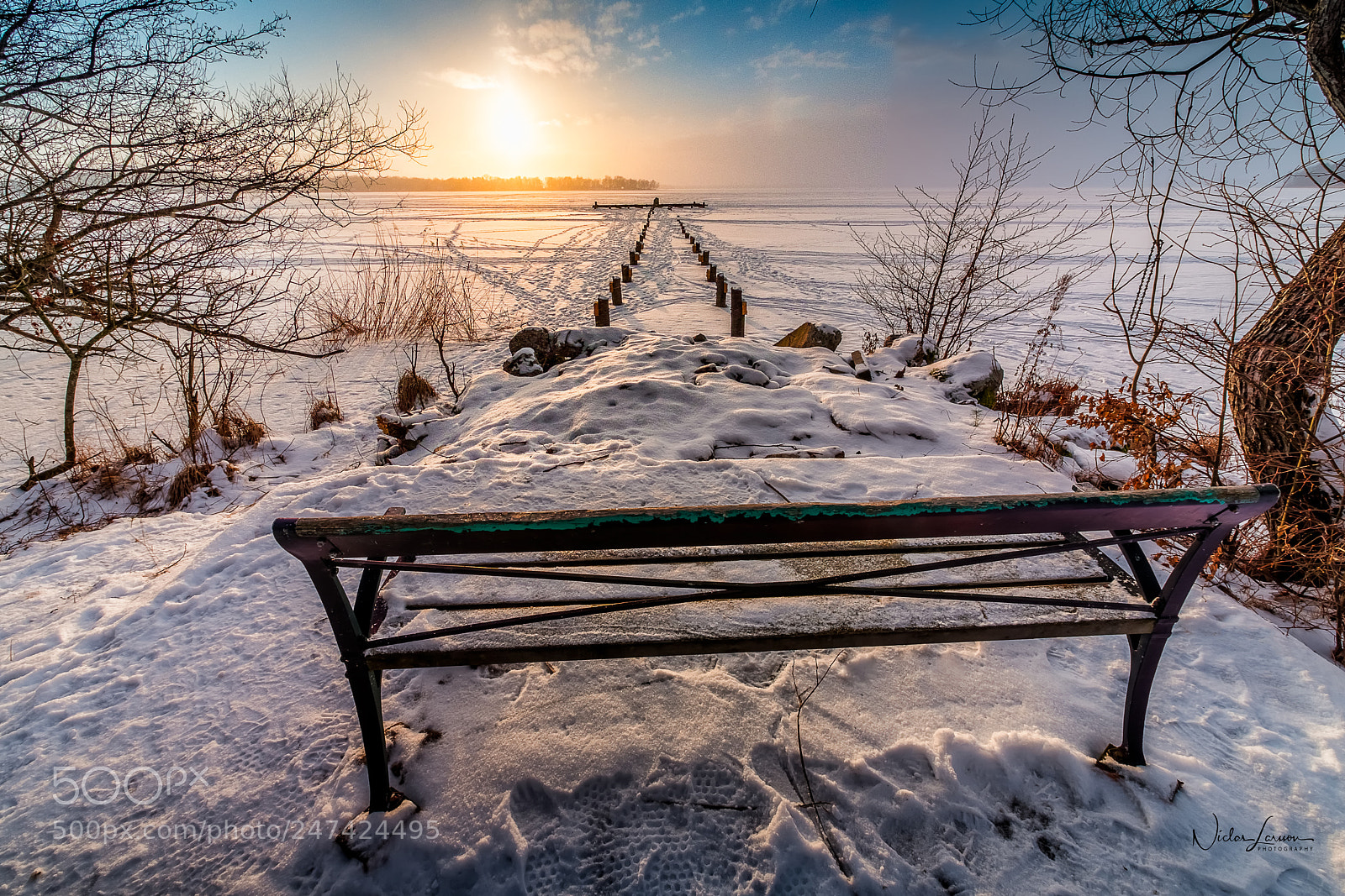 Fujifilm X-T2 sample photo. Cold bench with sunset photography