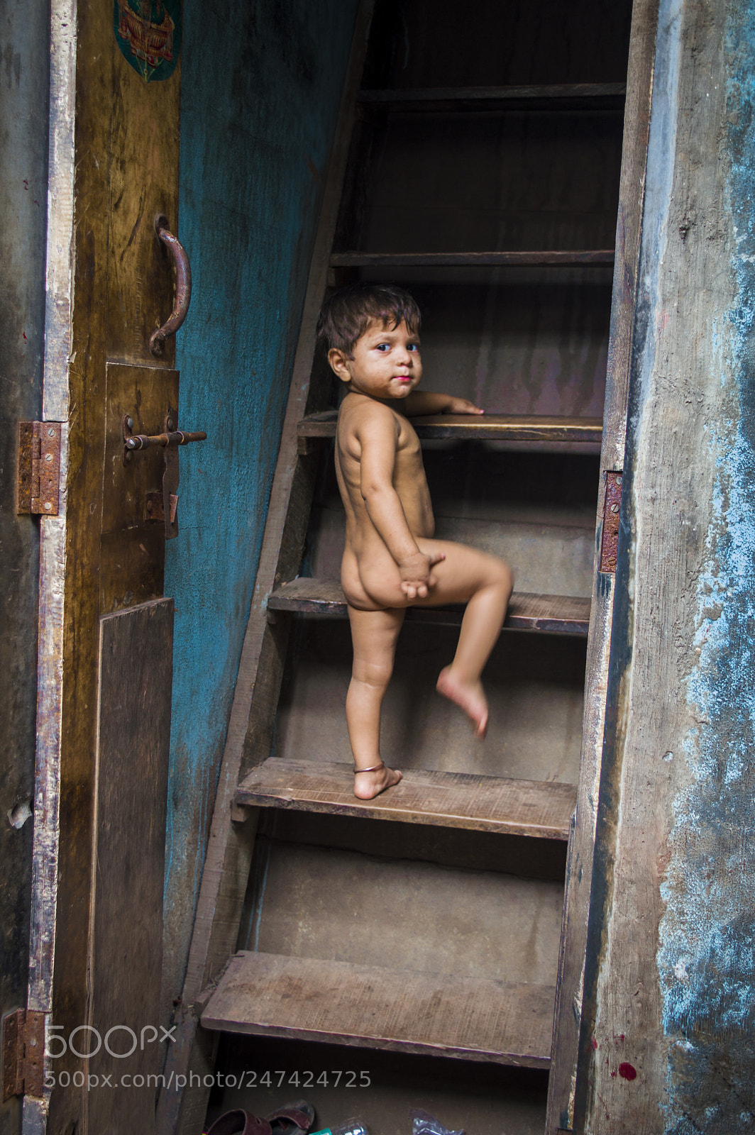 Nikon D3200 sample photo. Poser from birth photography