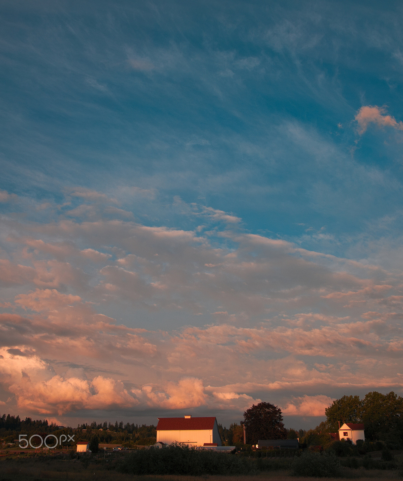 Sony a6000 + Sigma 19mm F2.8 EX DN sample photo. Luscher cloudy sunset photography
