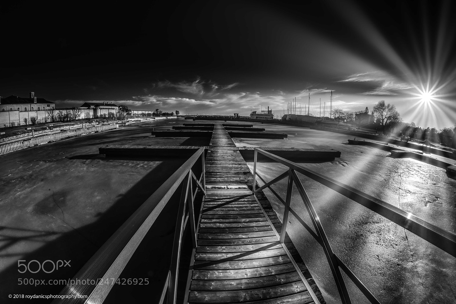 Nikon D810 sample photo. Dark sunset on the photography