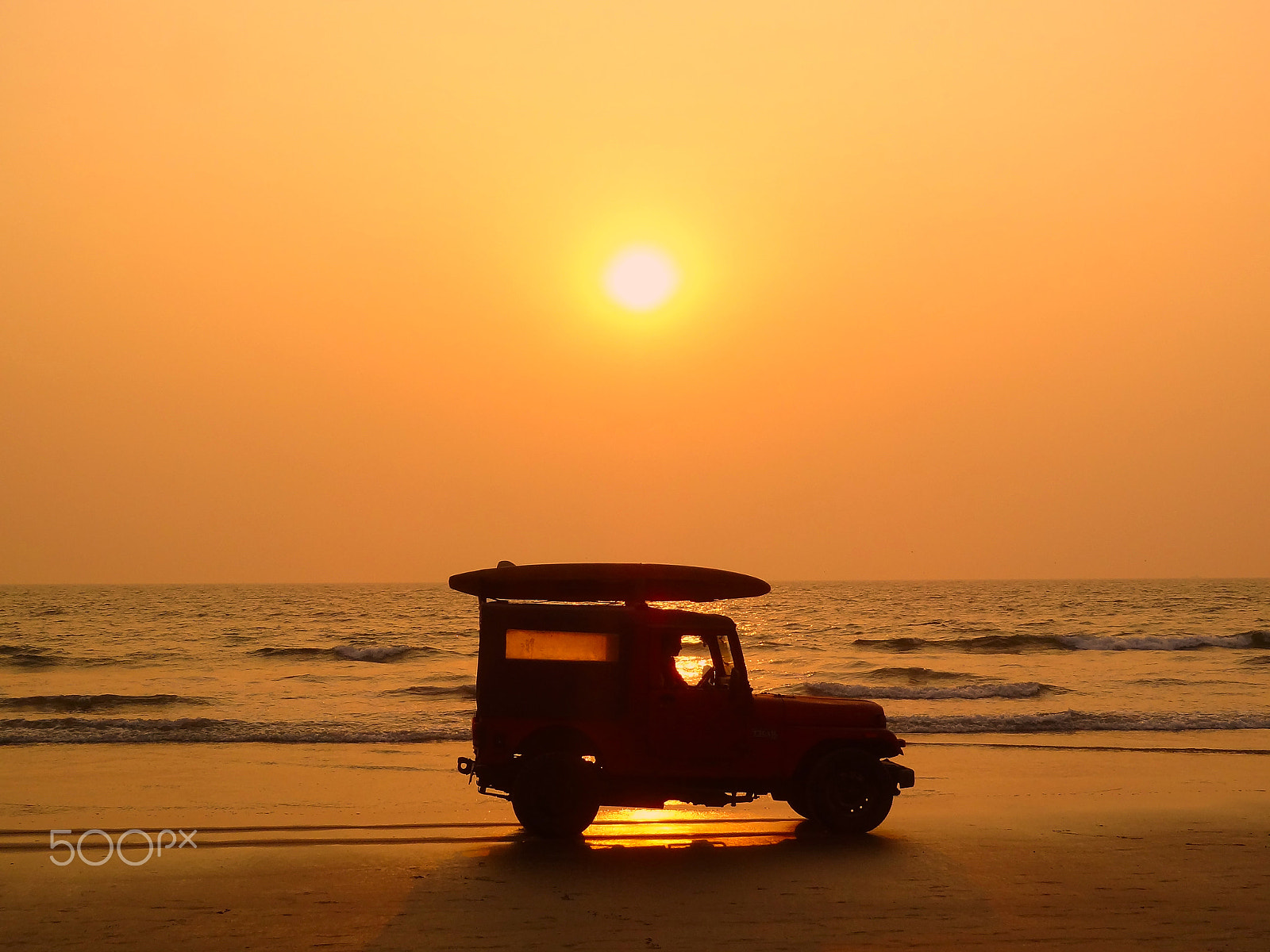 Sony Cyber-shot DSC-HX7V sample photo. Surfing in time photography