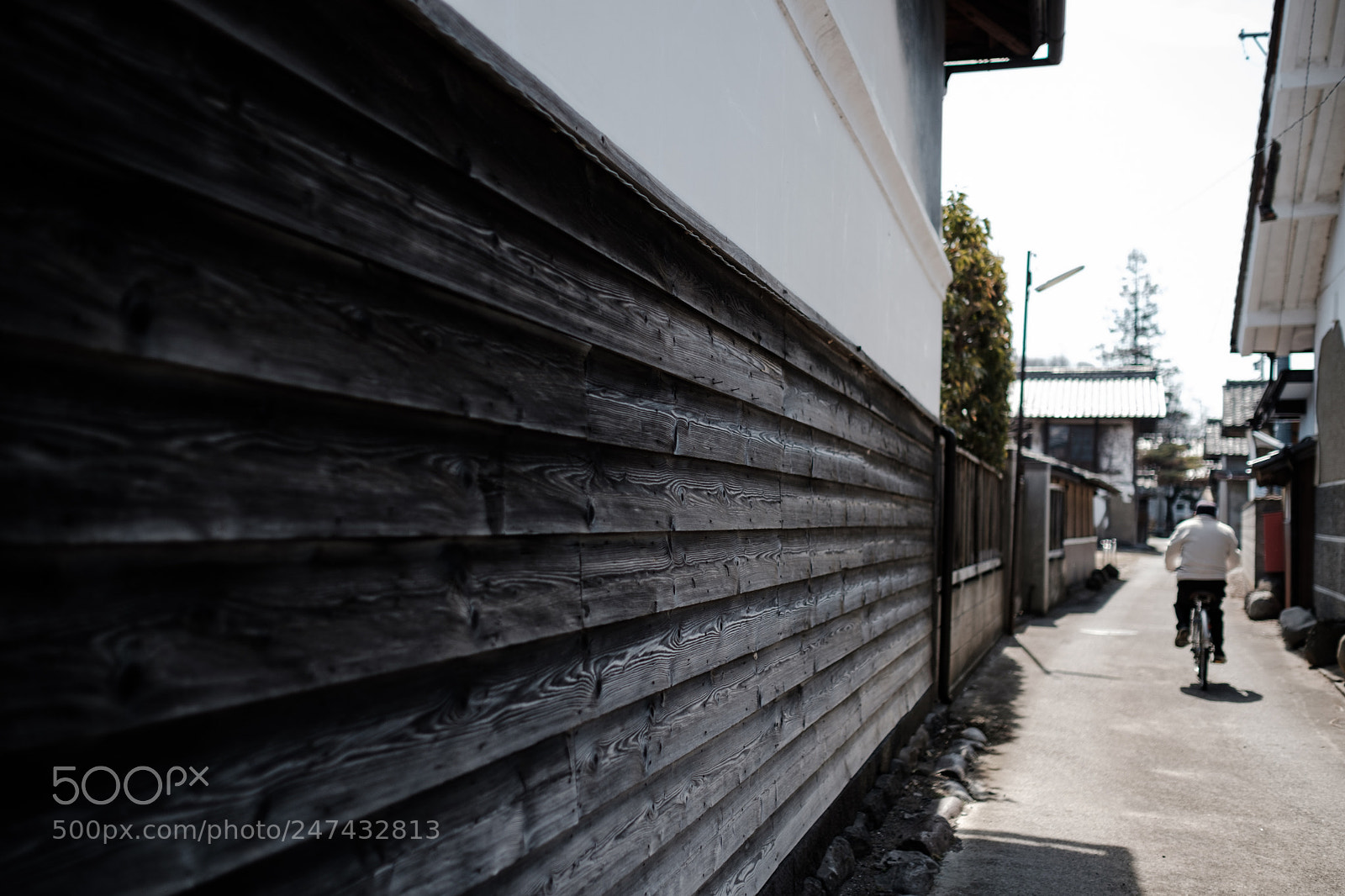Fujifilm X-Pro2 sample photo. An alley photography