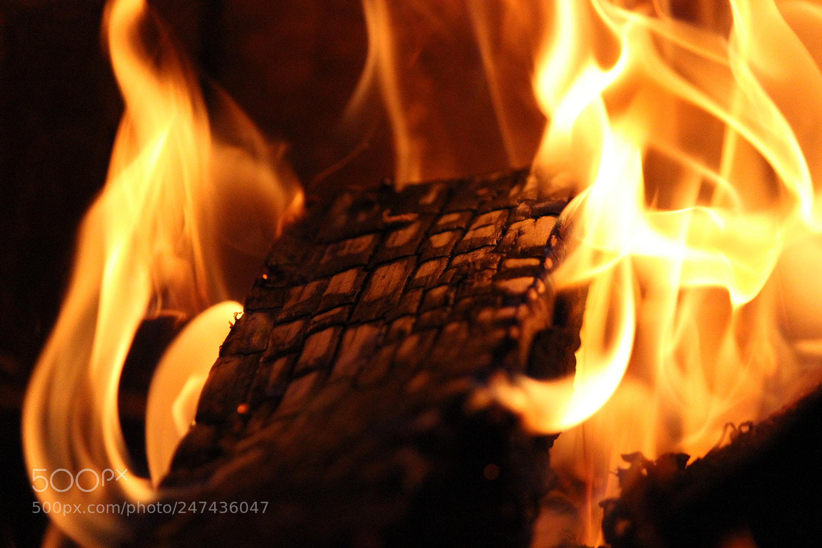 Canon EF-S 55-250mm F4-5.6 IS II sample photo. Fire flames photography