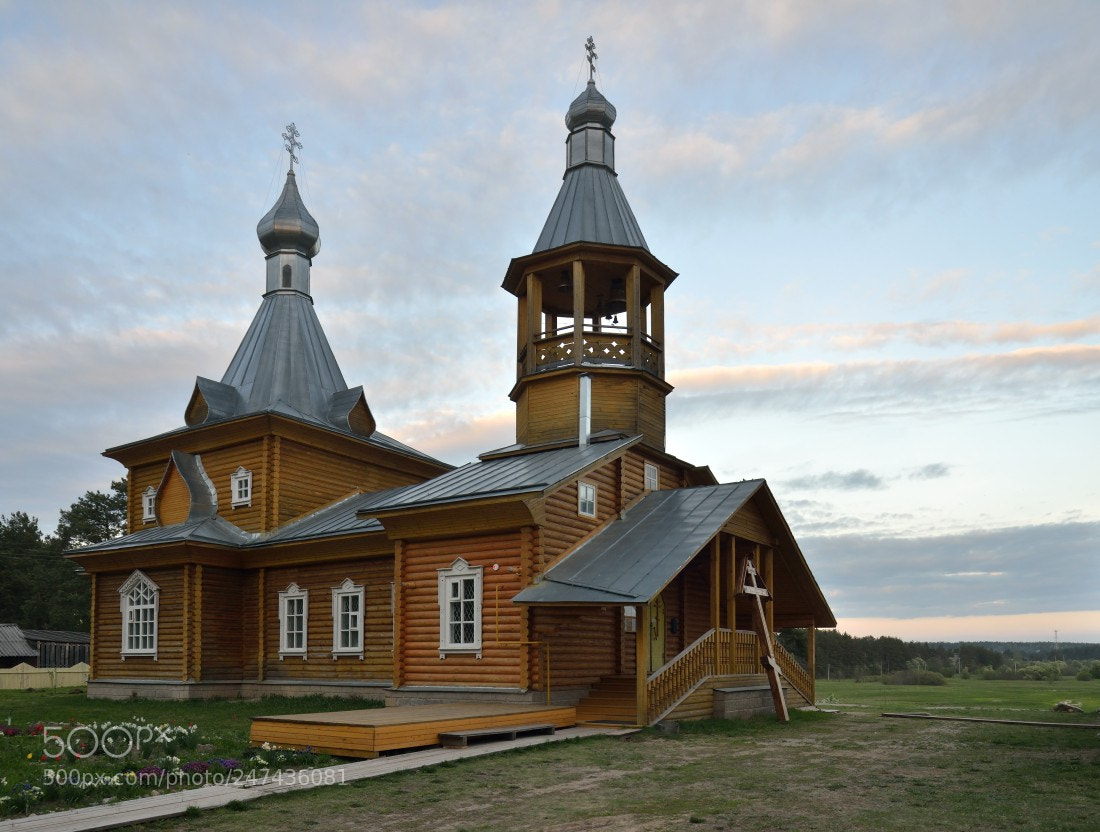 Nikon D800 sample photo. St. nicholas church in photography