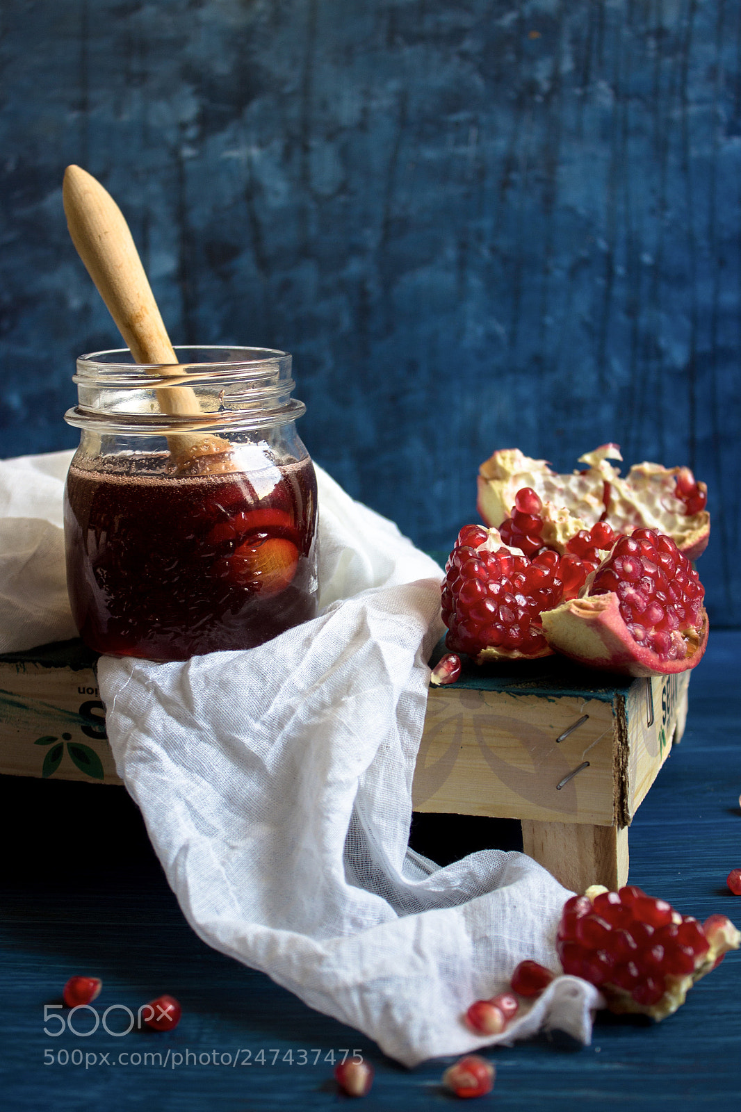 Canon EOS 600D (Rebel EOS T3i / EOS Kiss X5) sample photo. Pomegranate molasses photography