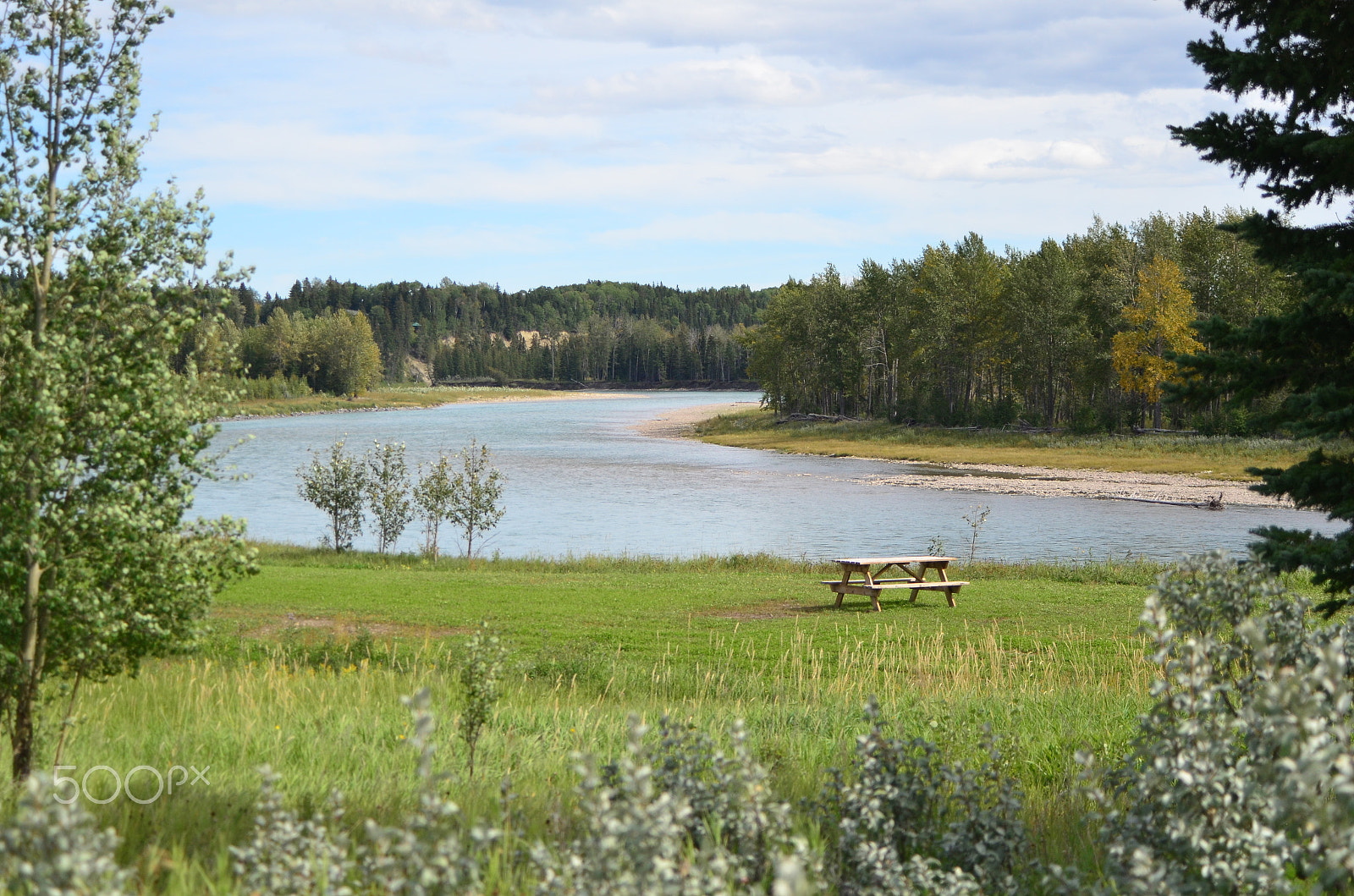 AF Zoom-Nikkor 35-80mm f/4-5.6D N sample photo. Alberta river photography