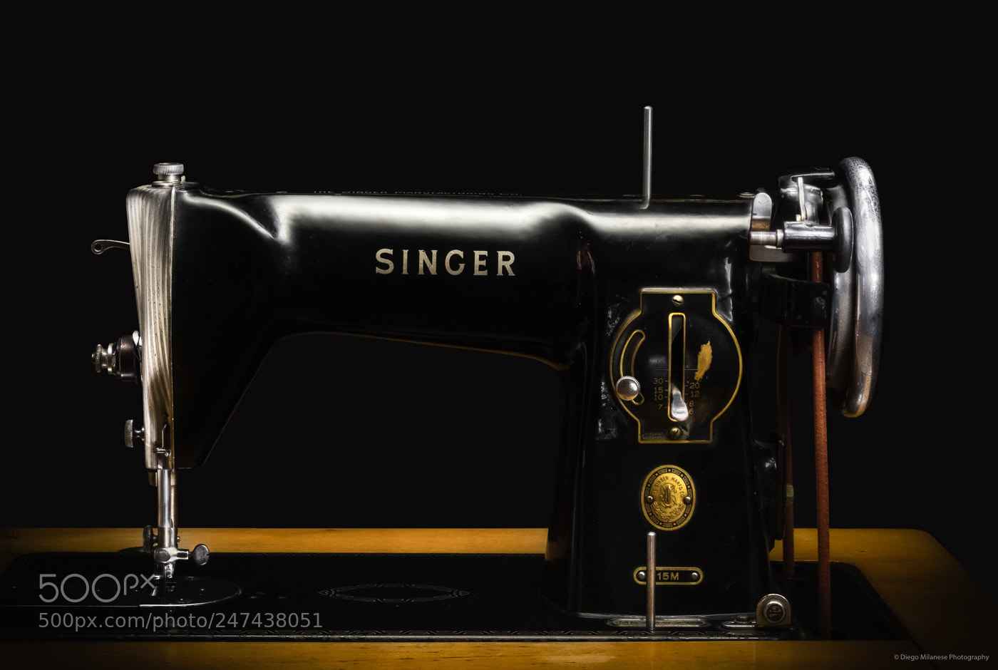 Fujifilm X-T20 sample photo. Sewing machine photography
