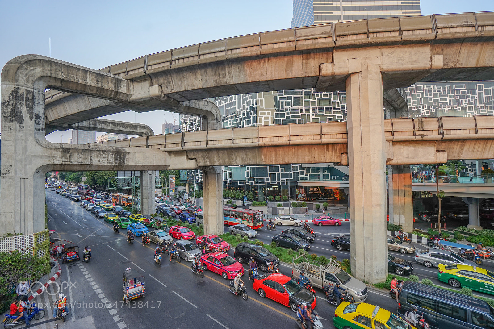 Sony a7 sample photo. Urban traffic in bangkok photography