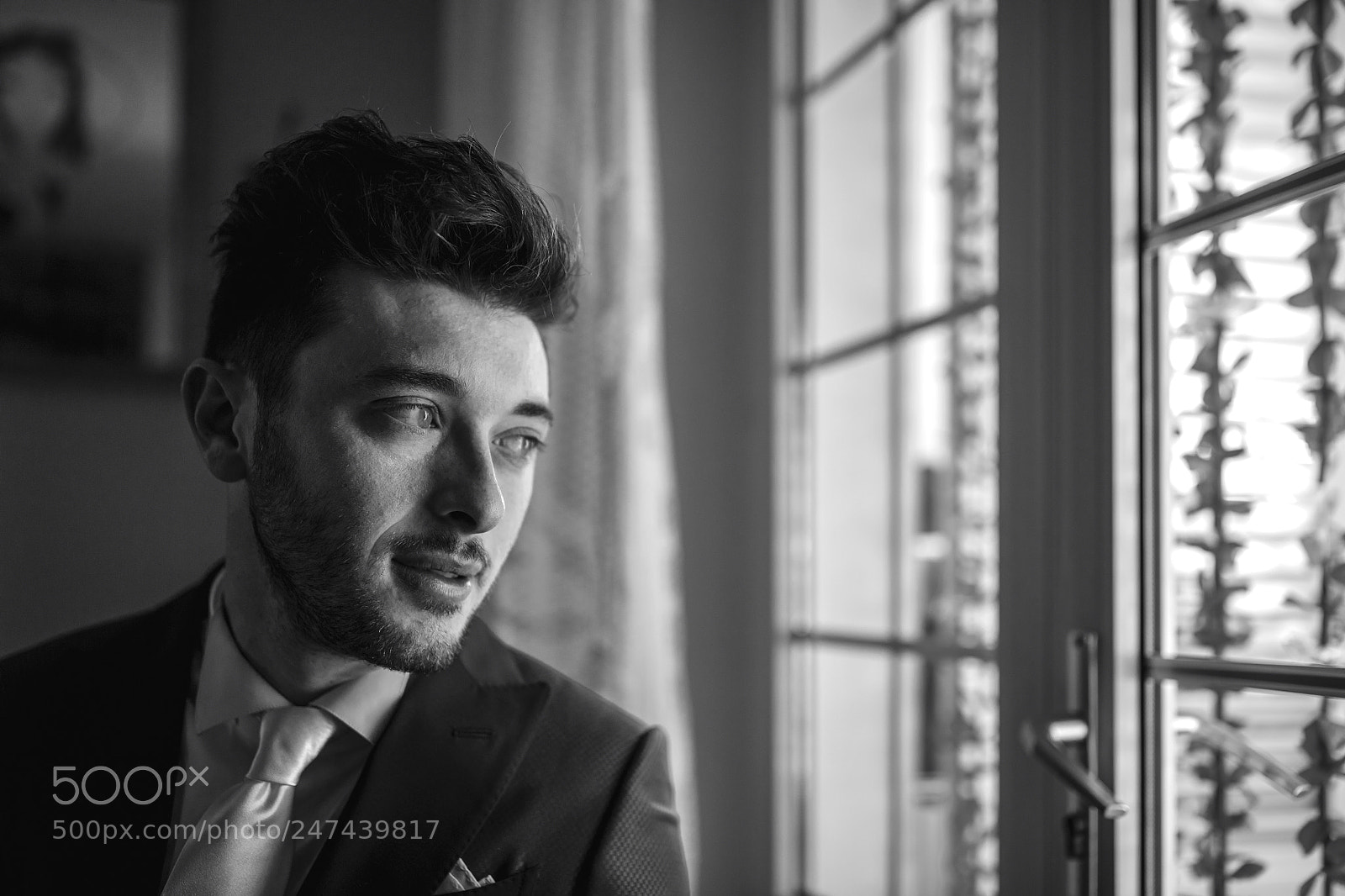 Canon EOS 5DS R sample photo. Portrait of groom photography