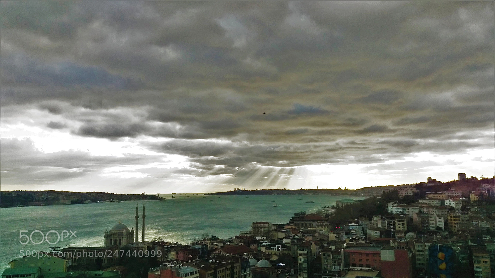 HTC ONE M9 sample photo. Big mecidiye mosque photography
