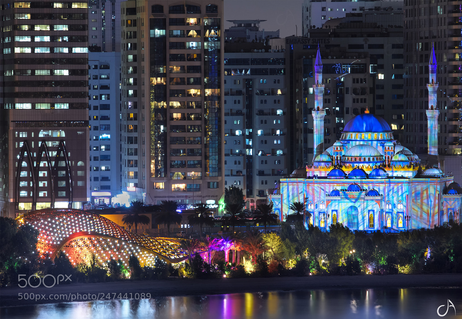 Canon EOS 750D (EOS Rebel T6i / EOS Kiss X8i) sample photo. Sharjah light festival 2018 photography