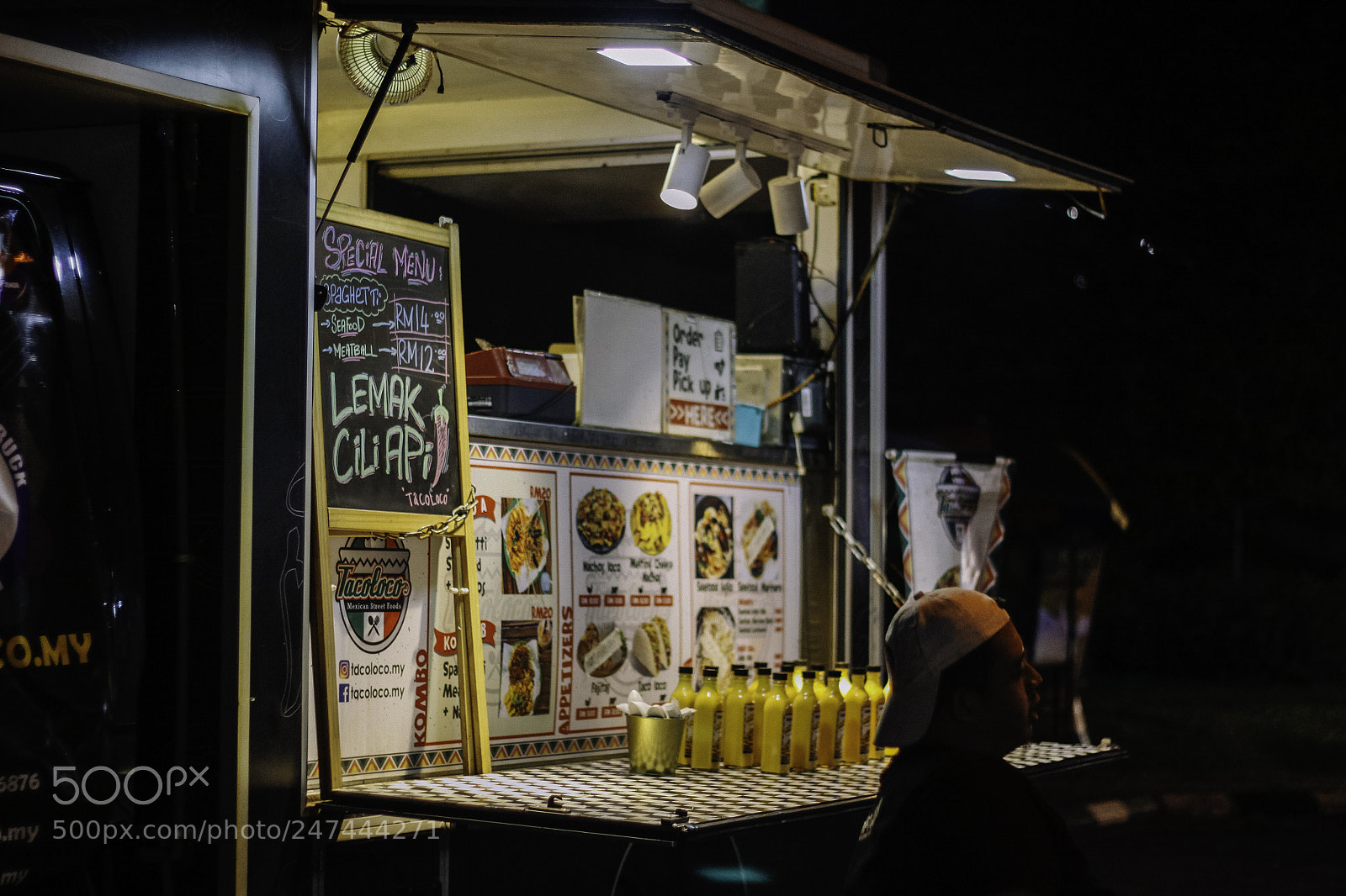 Canon EOS 50D sample photo. Food truck photography