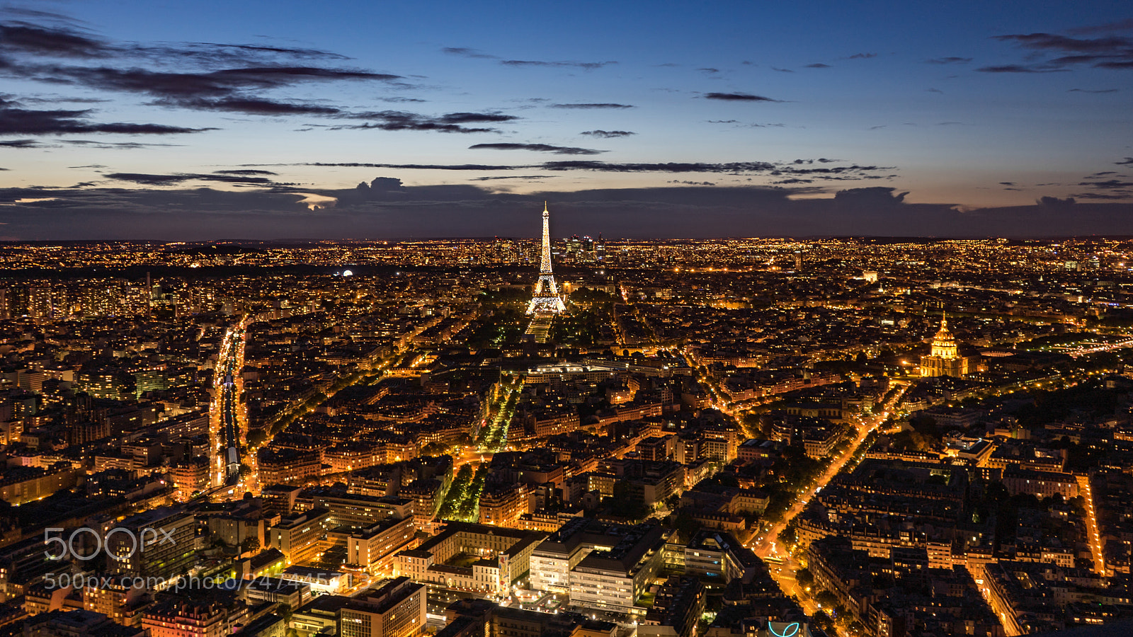 Sony a7 II sample photo. Paris dusk photography