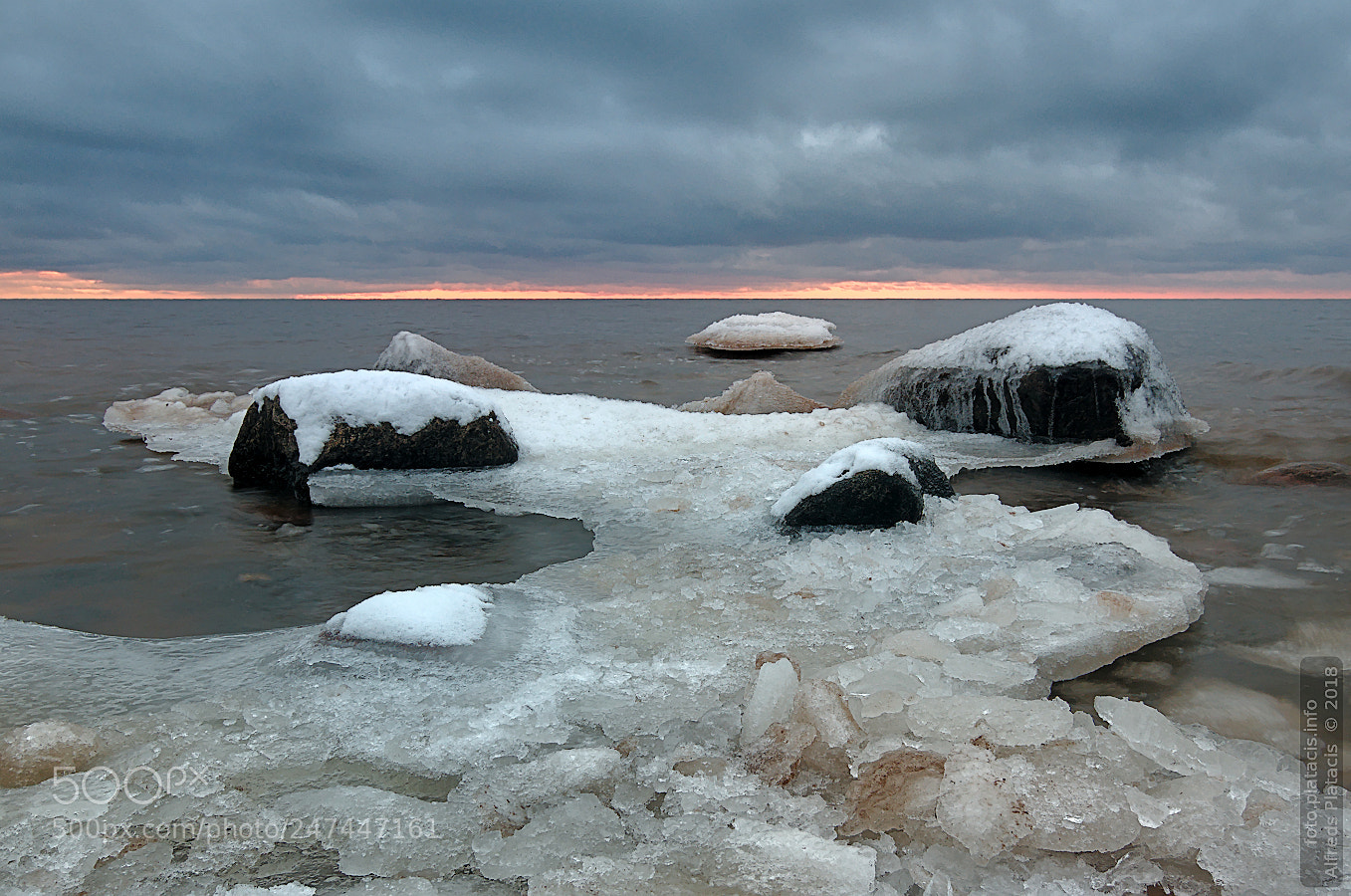 Nikon D300 sample photo. The arrival of cold photography
