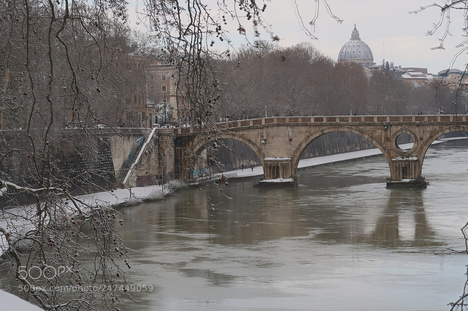 Canon PowerShot G7 X Mark II sample photo. Snow in rome photography
