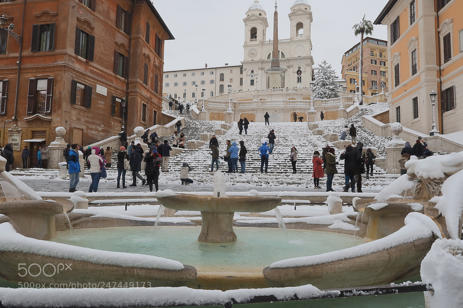 Canon PowerShot G7 X Mark II sample photo. Snow in rome photography