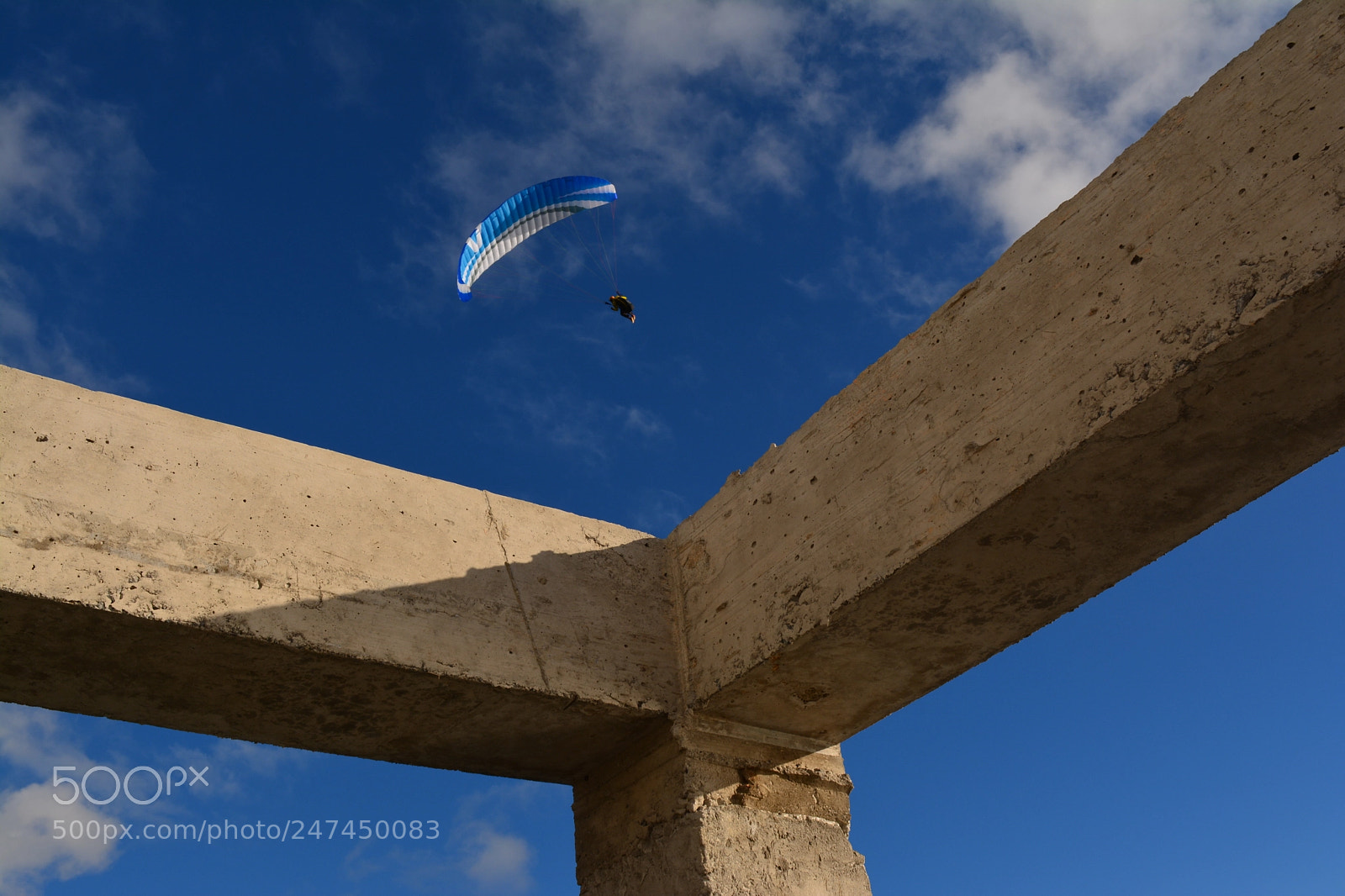 Nikon D5200 sample photo. Blue sky paragliding photography