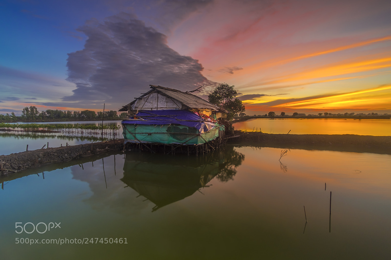 Fujifilm X-T10 sample photo. Fishing hut photography