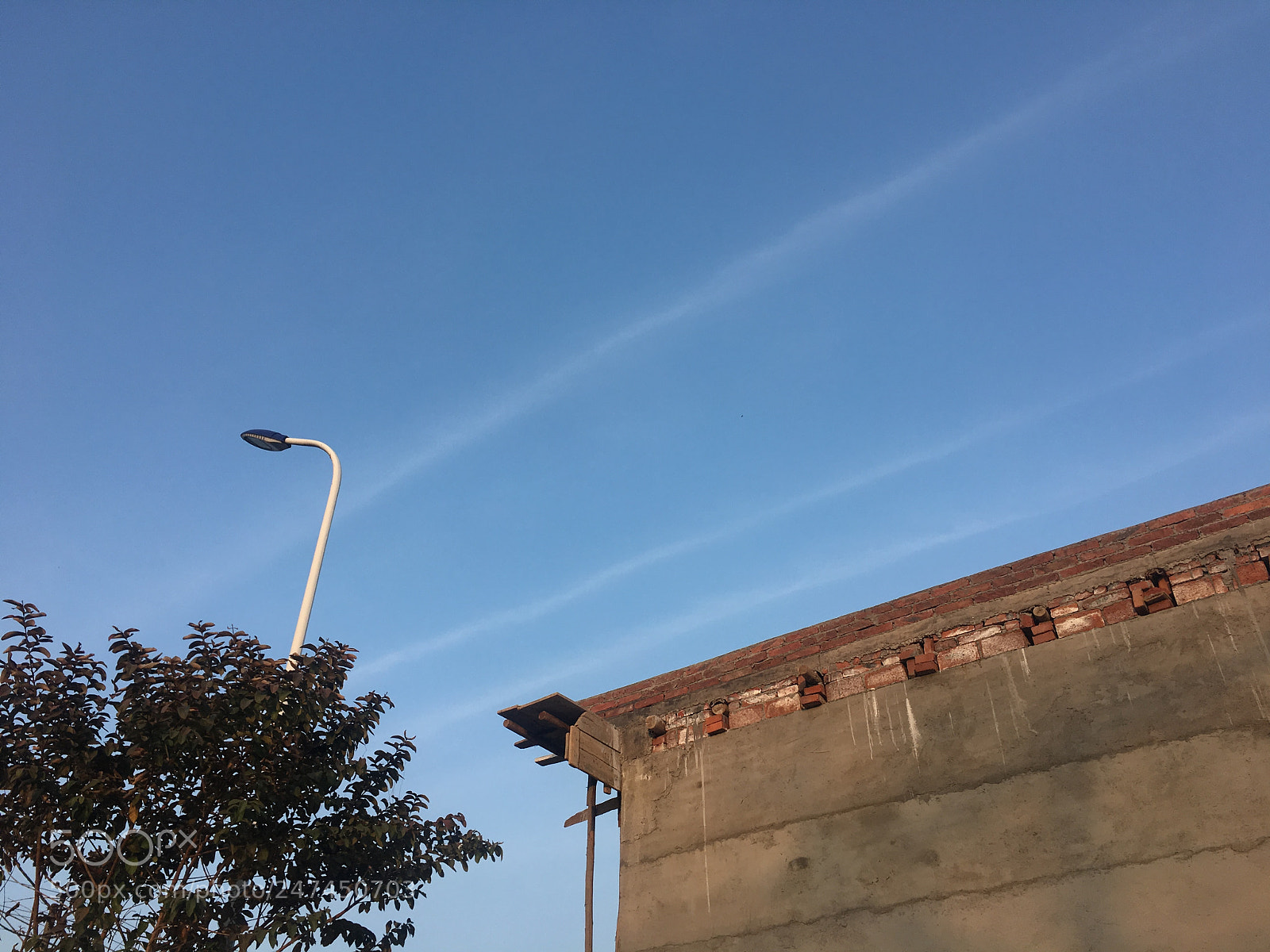 Apple iPhone 6s sample photo. Blue sky with 3 lines photography