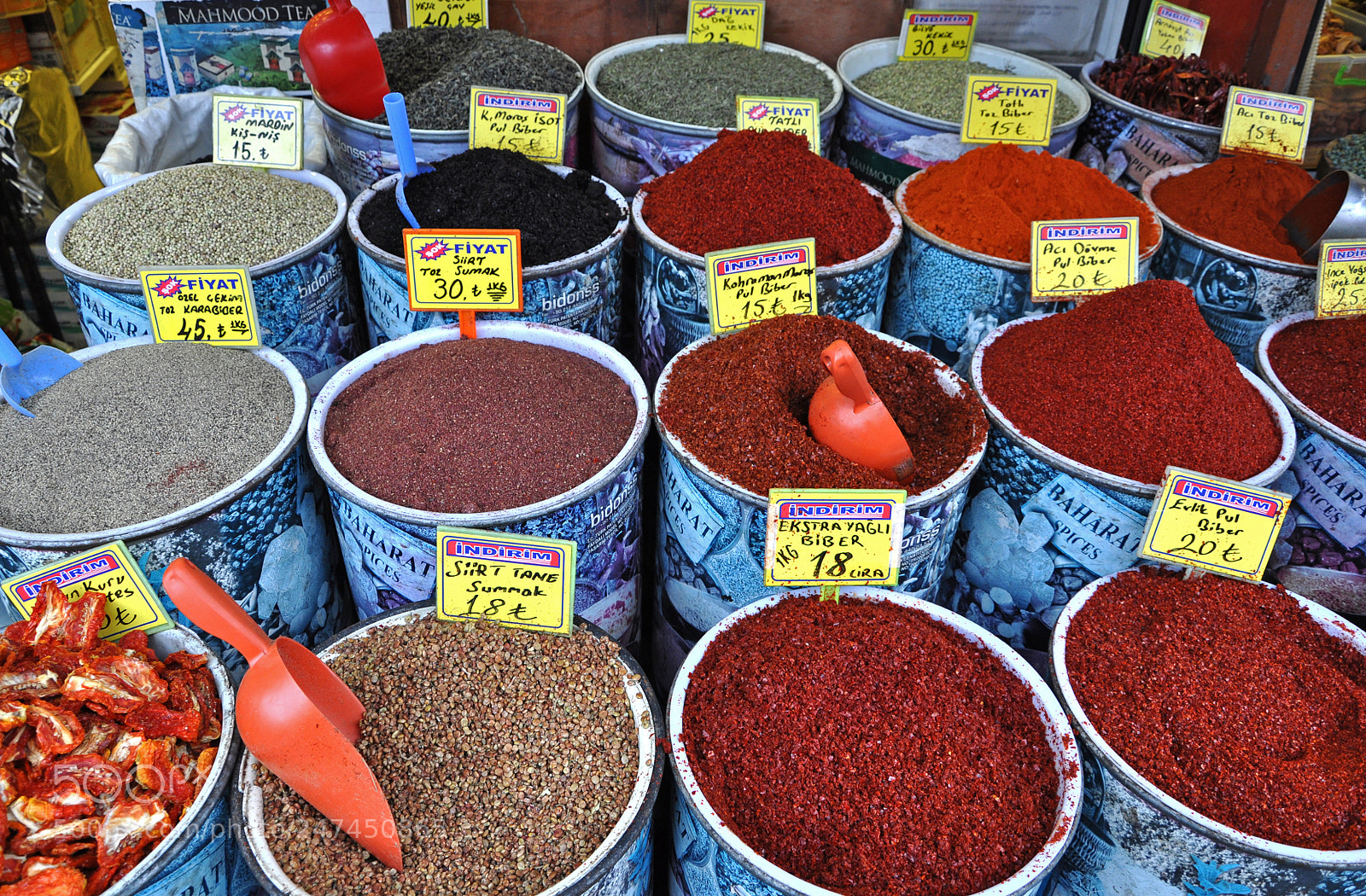 Nikon D5000 sample photo. Spices photography