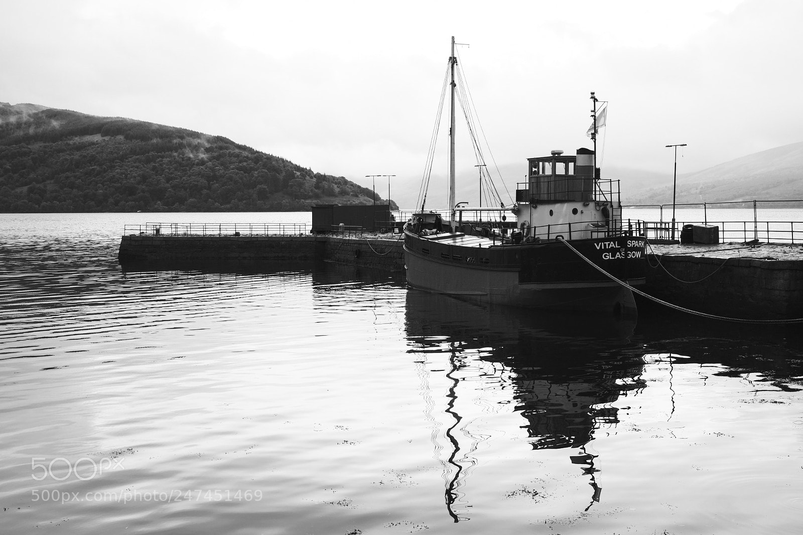 Fujifilm X-Pro2 sample photo. Scottish loch photography
