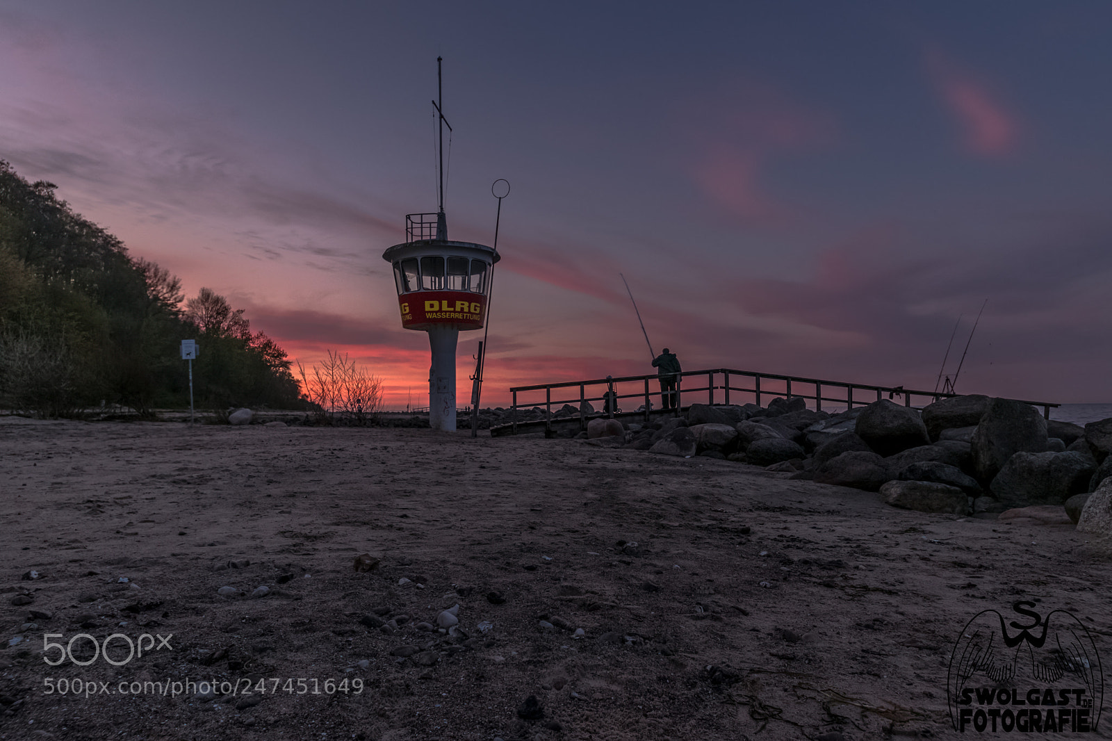 Canon EOS 80D sample photo. Der angler am meer photography