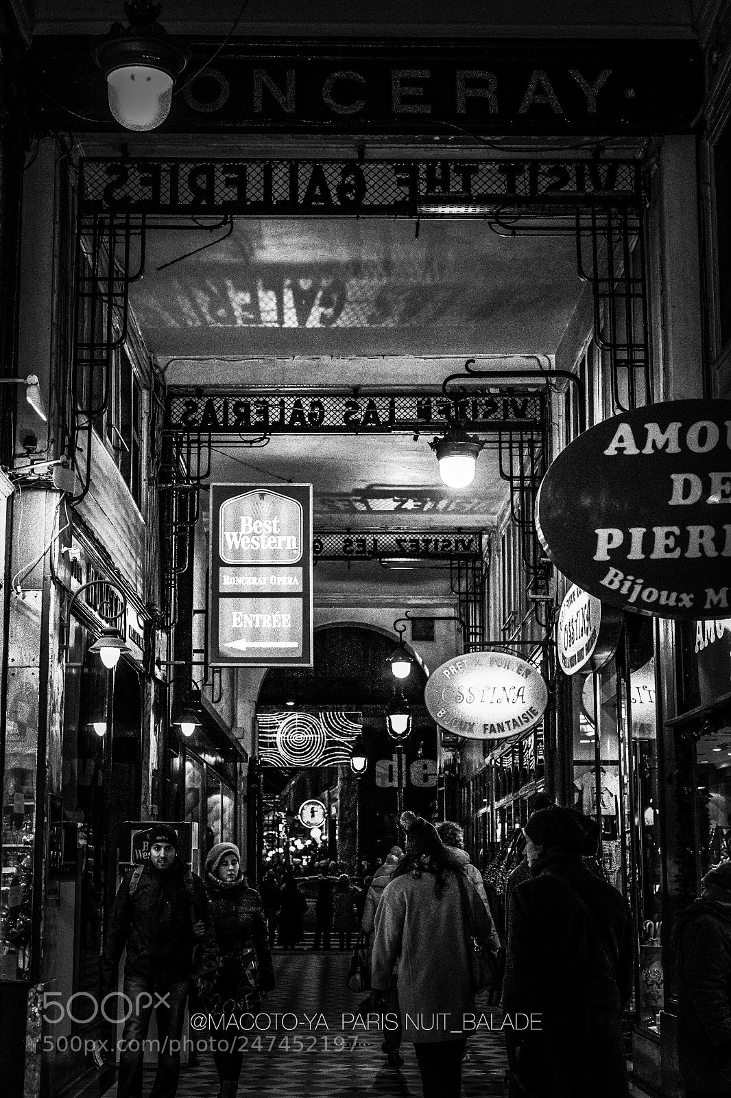 Fujifilm X-E2 sample photo. Passage photography